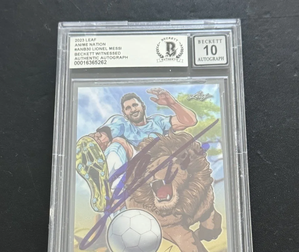 Lionel Messi — LIONEL MESSI SIGNED 2023 LEAF ANIME NATION#ANB30 BECKETT BGS AUTO 10, image 2