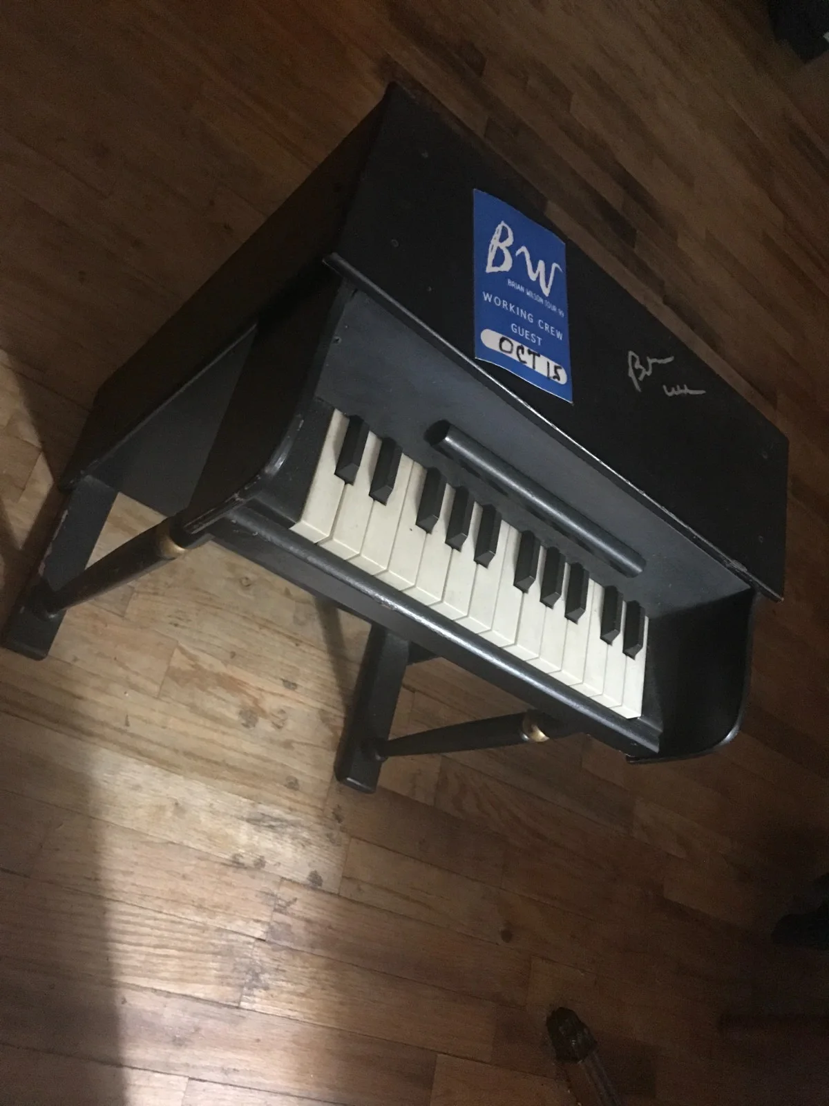 Brian Wilson Signed Autograph Mini Piano-The Beach Boys. One of a Kind ! JSA, изображение 3