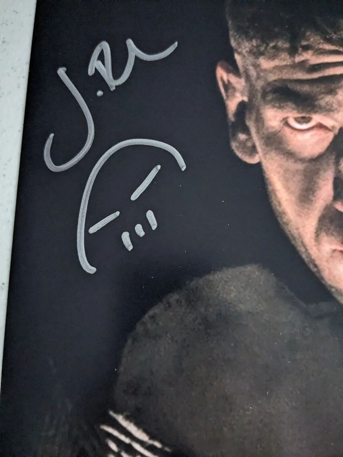 JON BERNTHAL Signed 8x10 Photo The Punisher Autograph Beckett BAS JSA COA D, image 2