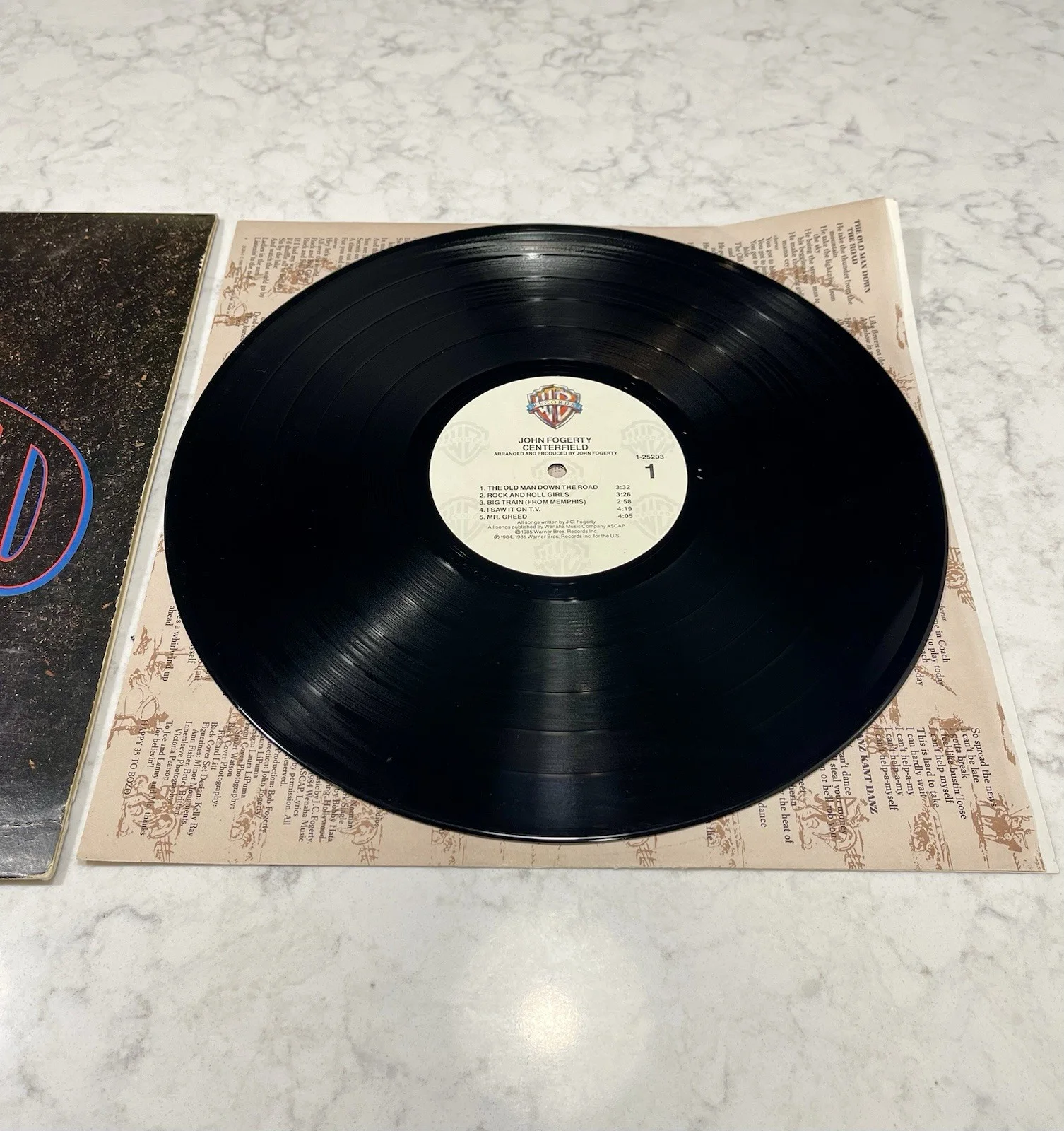 John Fogerty Signed CENTERFIELD Vinyl LP 1985 1st Press Creedence CCR Autograph, изображение 5
