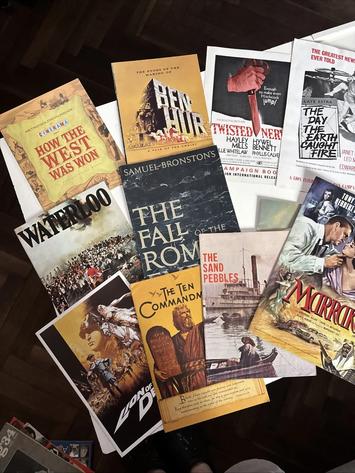 VINTAGE MOVIE PROGRAMMES - PRESS BOOKS - VGC - BUNDLE X15 - MOVIE MEMORABILIA, image 2