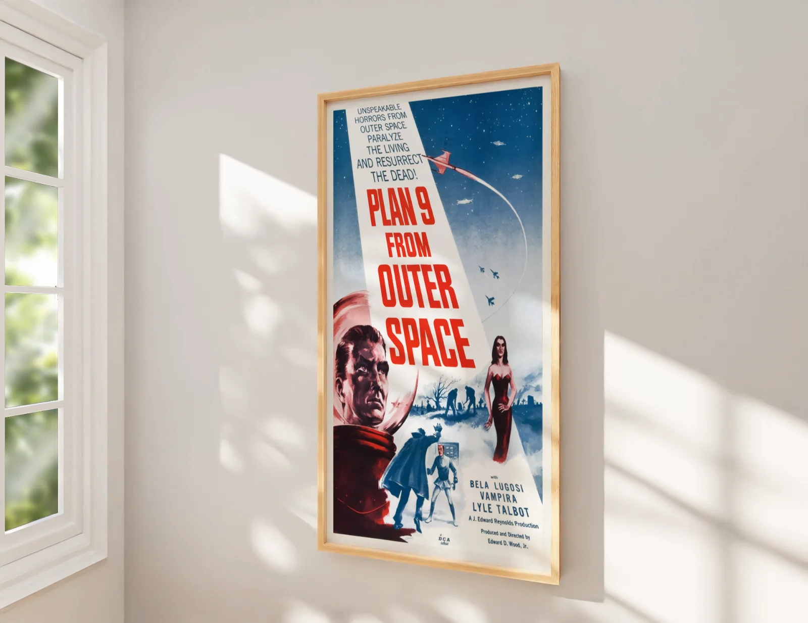 Plan 9 From Outer Space - 1957 Horror B-movie Restored 27.2" x 41" US One Sheet, изображение 2
