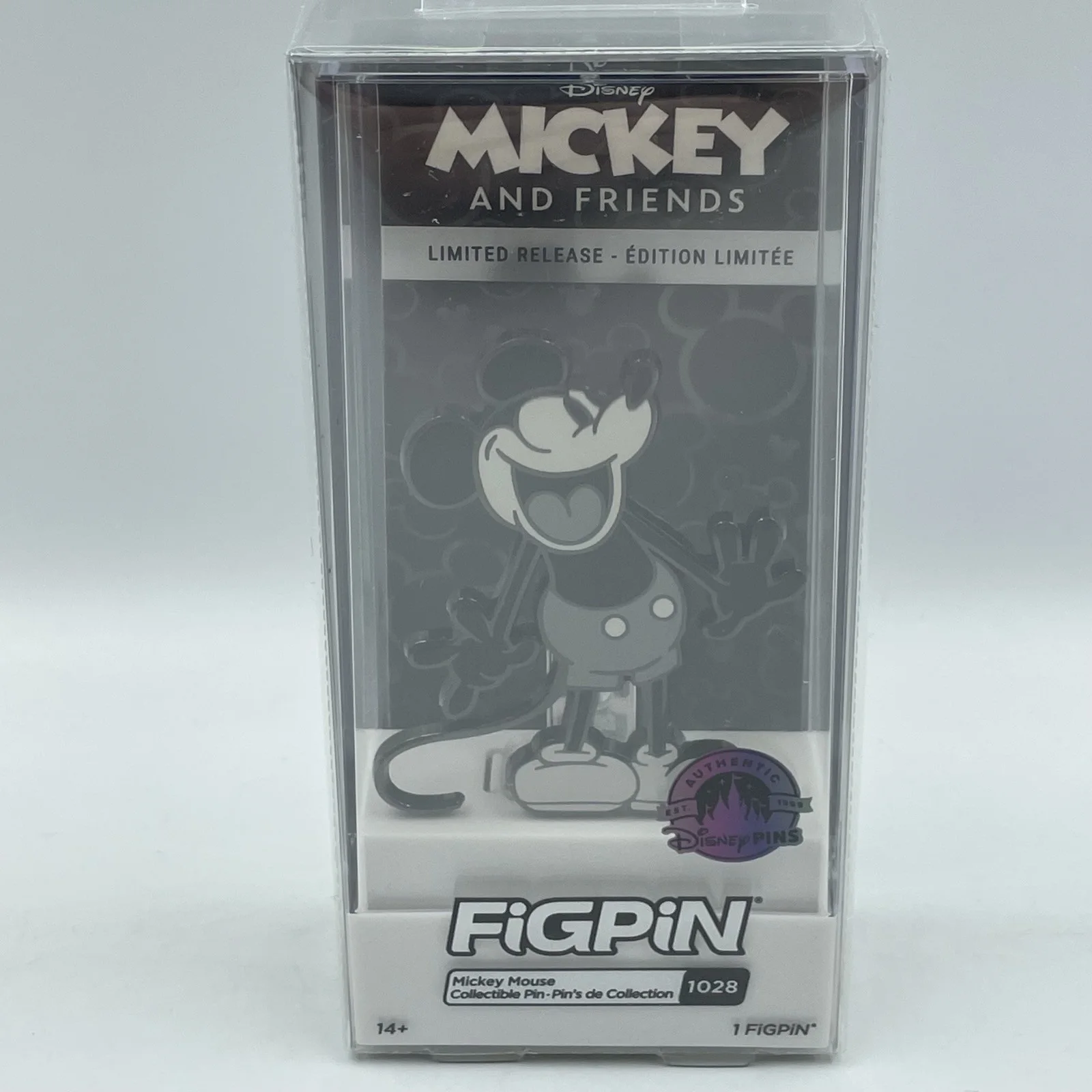 FiGPiN #1028 Mickey Mouse & Friends • Official Disney Pin Trading • Badge • New, изображение 2