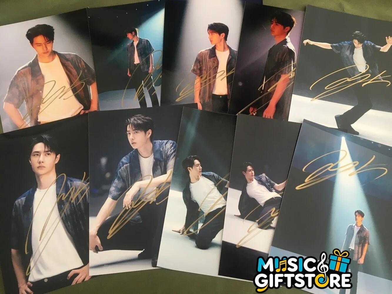 WANG YIBO YI BO PHOTO CARD PICTURE HANG ZHOU GAMES SIGNED AUTOGRAPHED 2023B #MUG, изображение 2