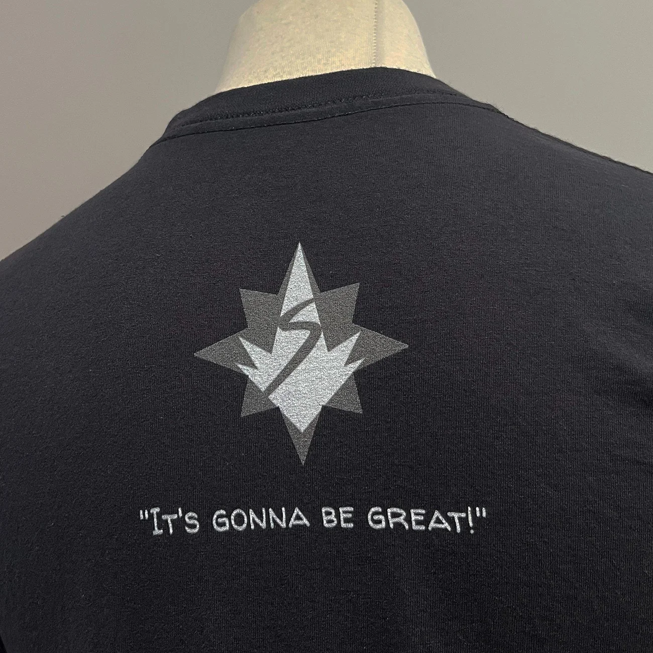 THE MARVELS Cast & Crew T-Shirt M Video Dept Movie Film Marvel Studios Gift MCU, image 5