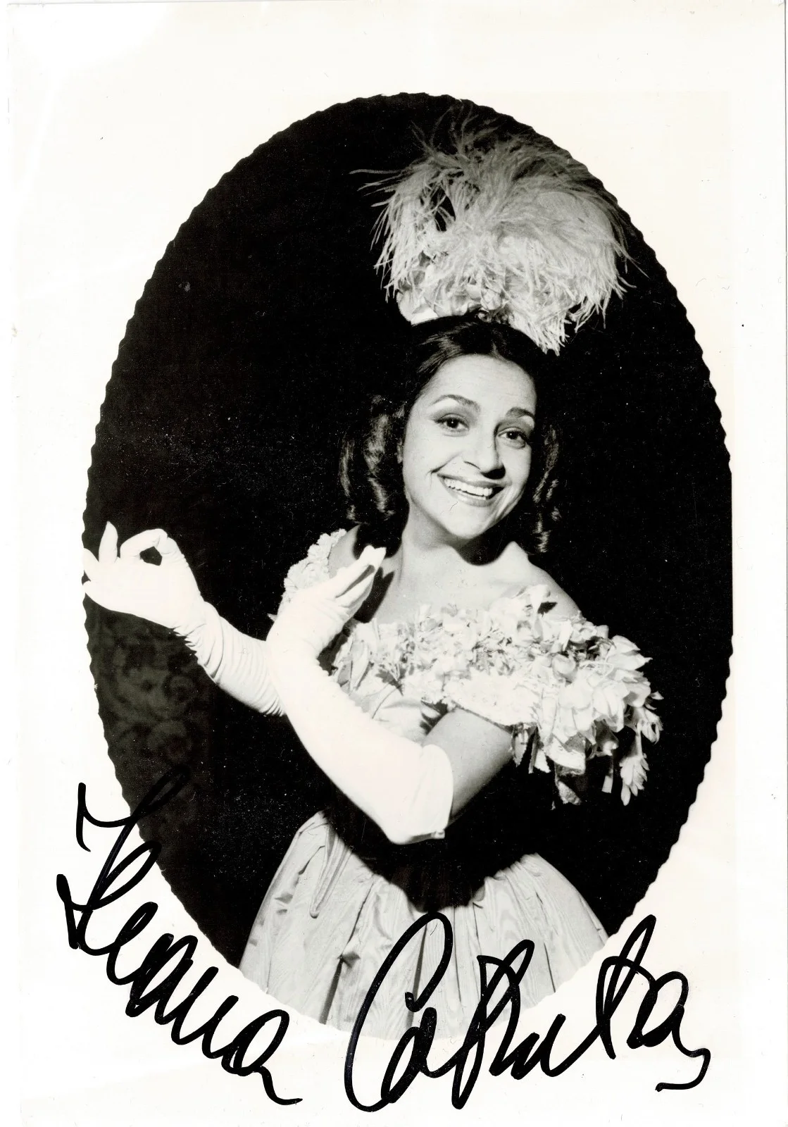 Lot 2 Autographs Ileana Cotrubas Signed Vintage Photos Romanian Soprano CoA, image 2