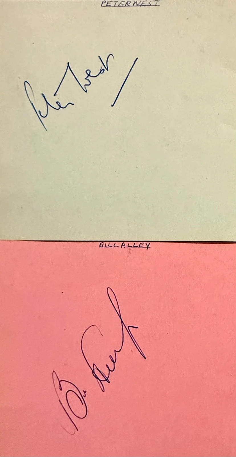 14 total — AUTOGRAPH LOT (1 4) BRITISH Footballer Cricketers Singers Signed 3x4 ALBUM PAGES, изображение 2