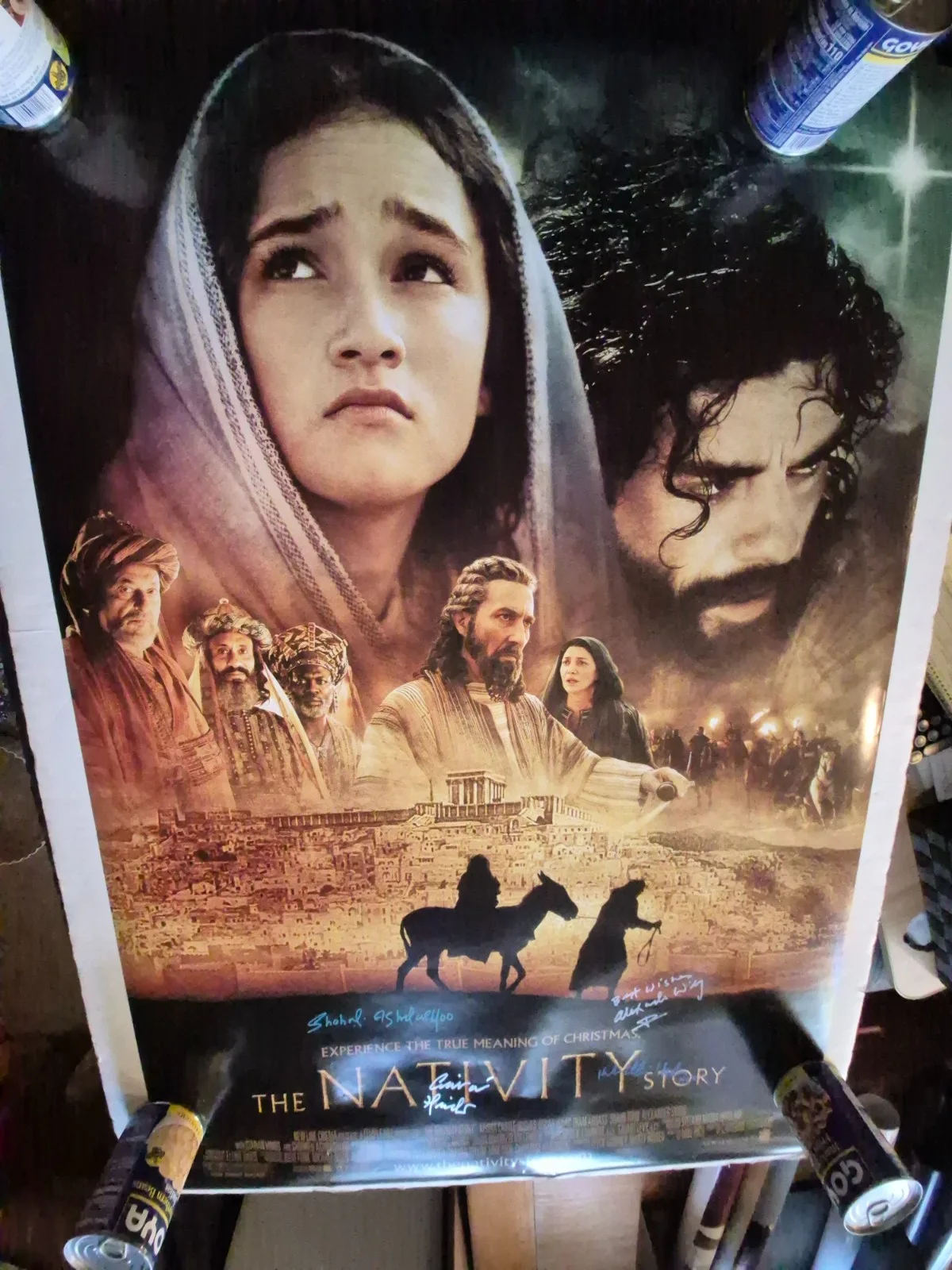 see below — THE nativity STORY CAST SIGNED MOVIE POSTER-w/COA '``- ekim