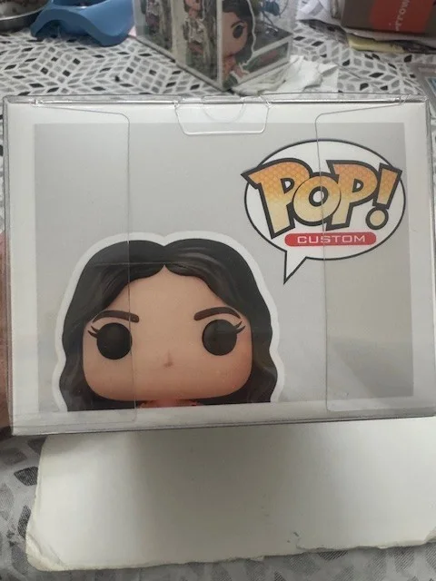 Singer Katy Perry signed autographed custom Pop with Beckett Authentication C, image 3