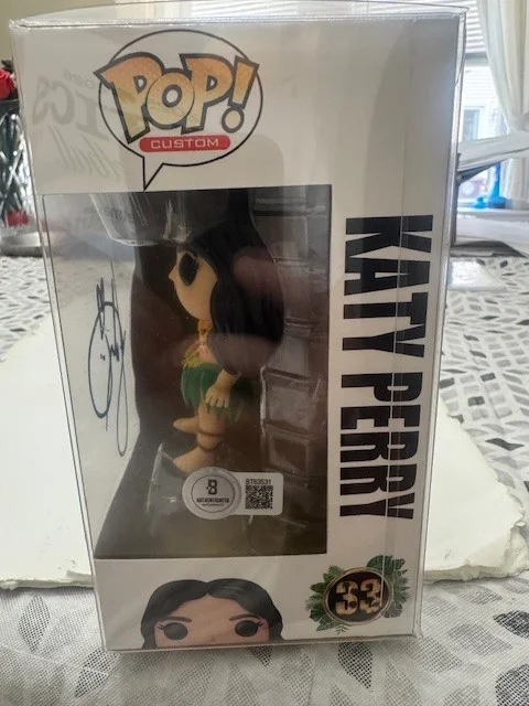 Singer Katy Perry signed autographed custom Pop with Beckett Authentication B, image 4