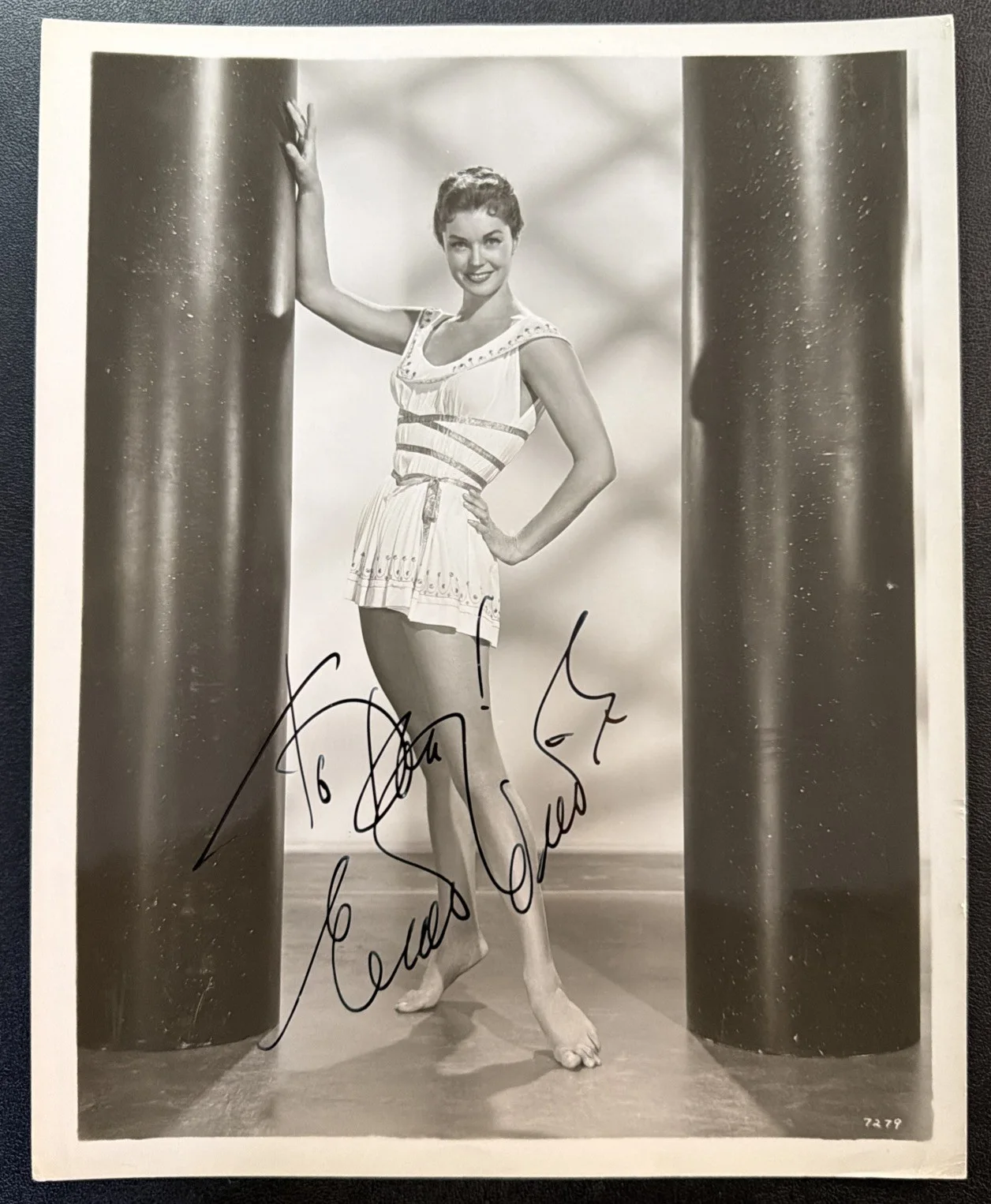Esther Williams — Esther Williams Signed 8x10 Photo MGM Swimming Star Autograph