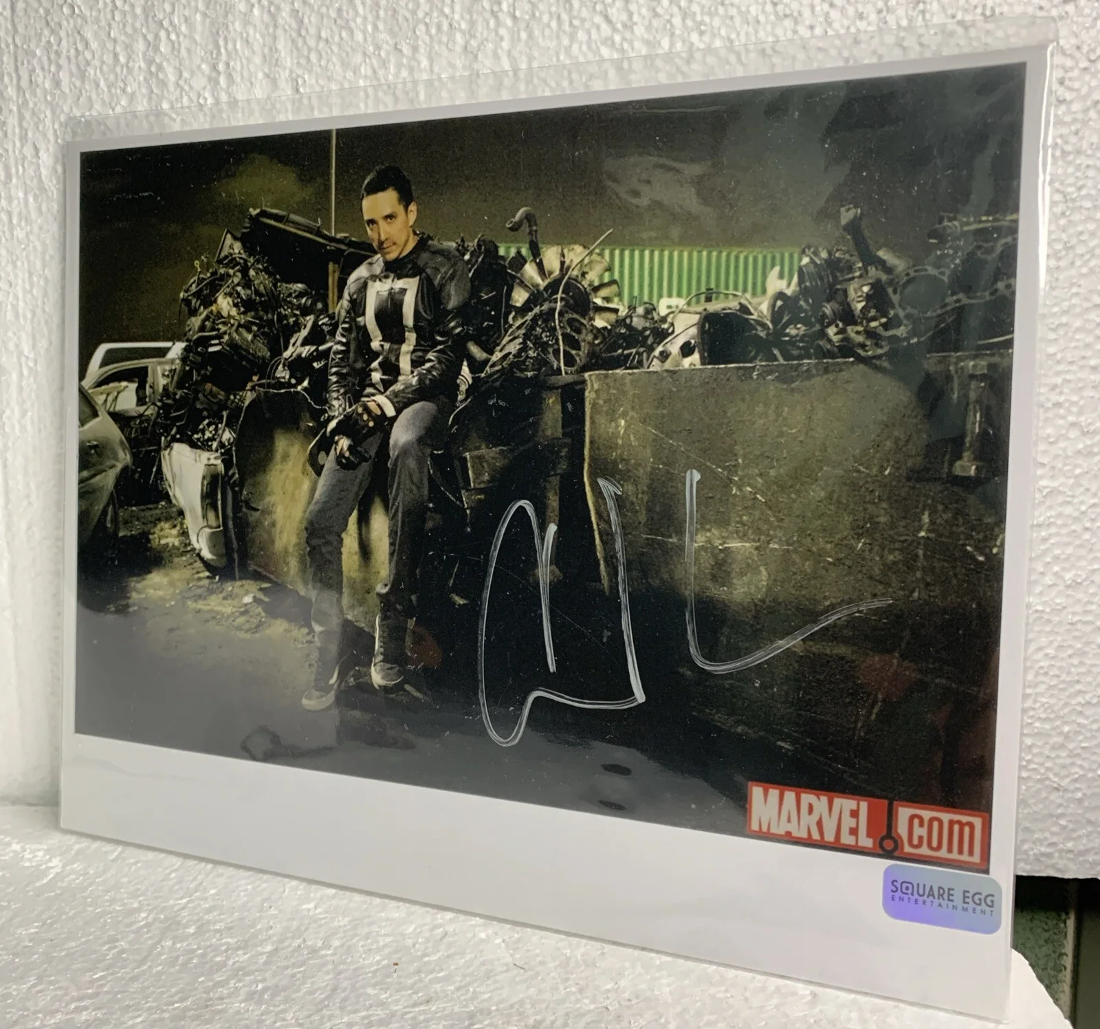 Gabriel Luna — Gabriel Luna Marvel's Agents of S.H.I.E.L.D. Wicked City Signed 11 x 8 Autograph, image 3