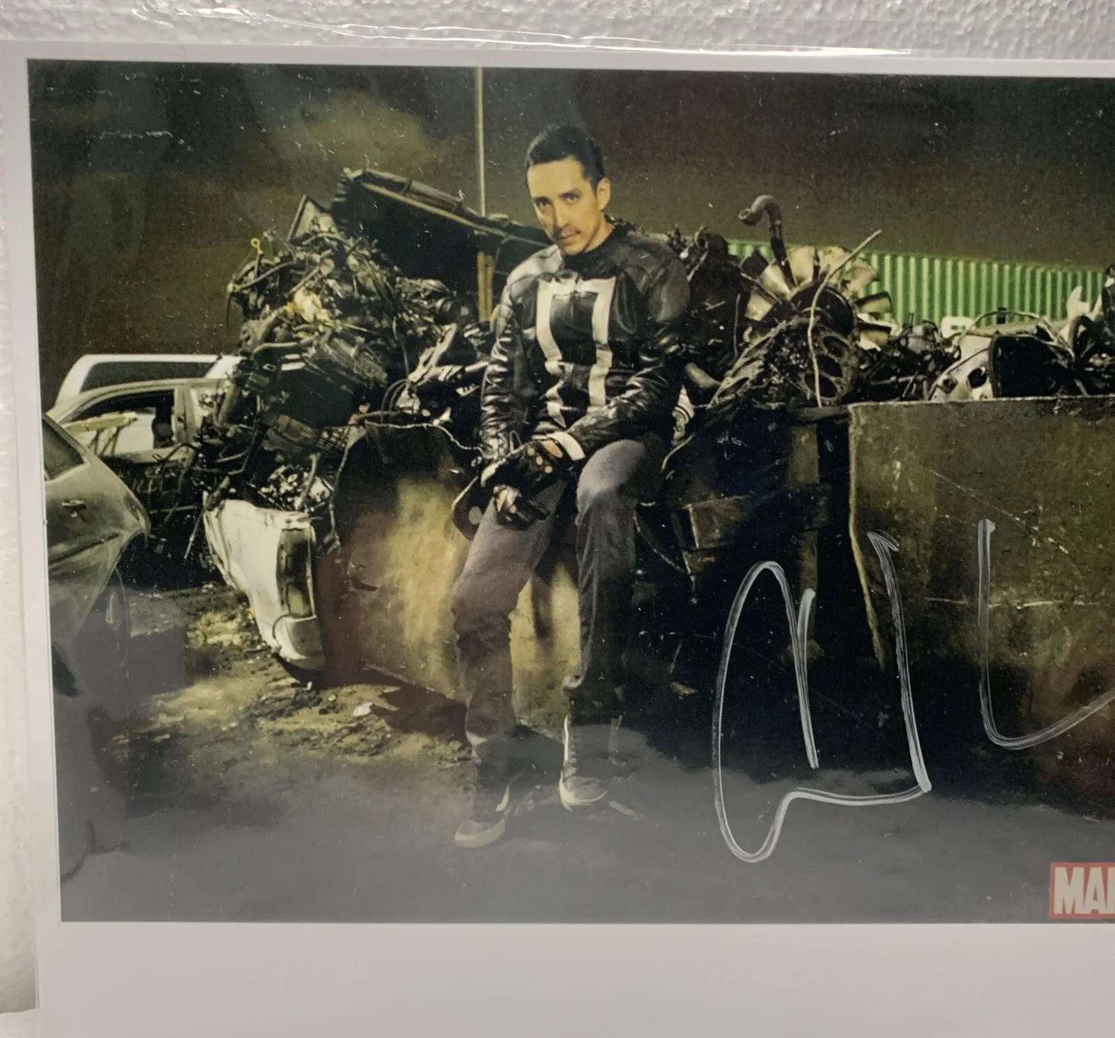 Gabriel Luna — Gabriel Luna Marvel's Agents of S.H.I.E.L.D. Wicked City Signed 11 x 8 Autograph, image 4