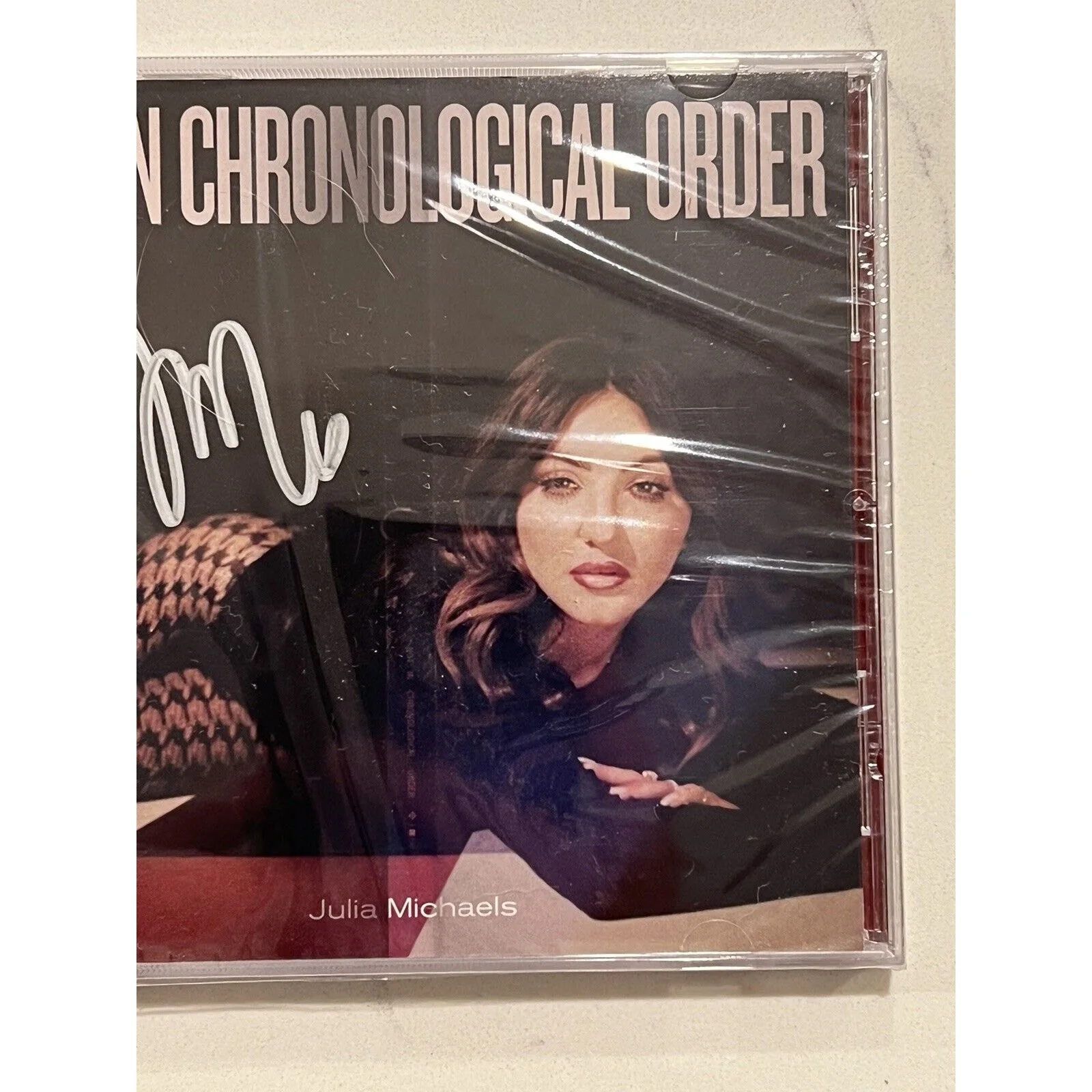Julia Michaels SIGNED CD Not In Chronological Order NEW! Brand New RARE, изображение 3