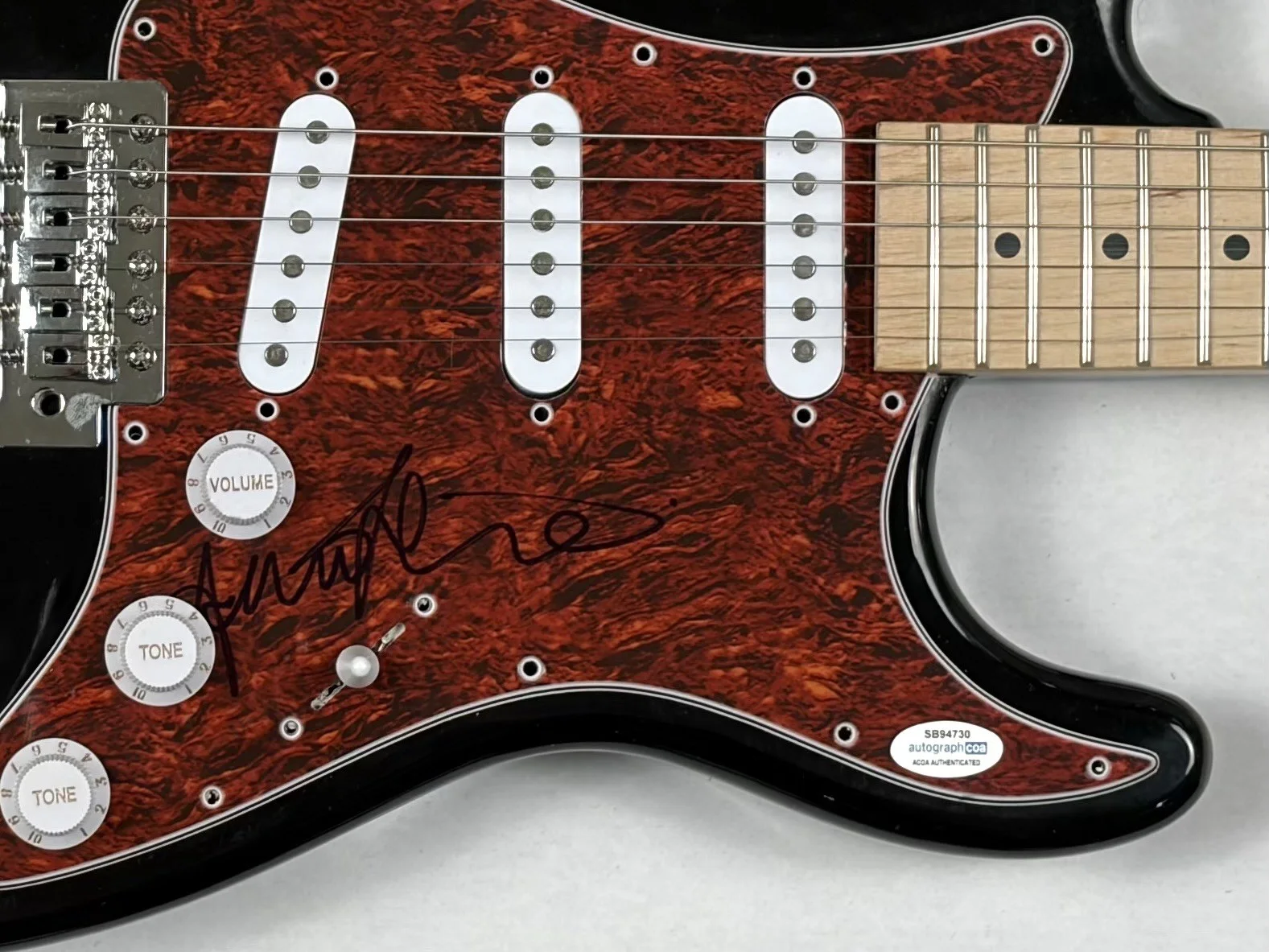 Jamie Hince THE KILLS Signed Autograph Electric Guitar Band Guitarist ACOA COA, изображение 4