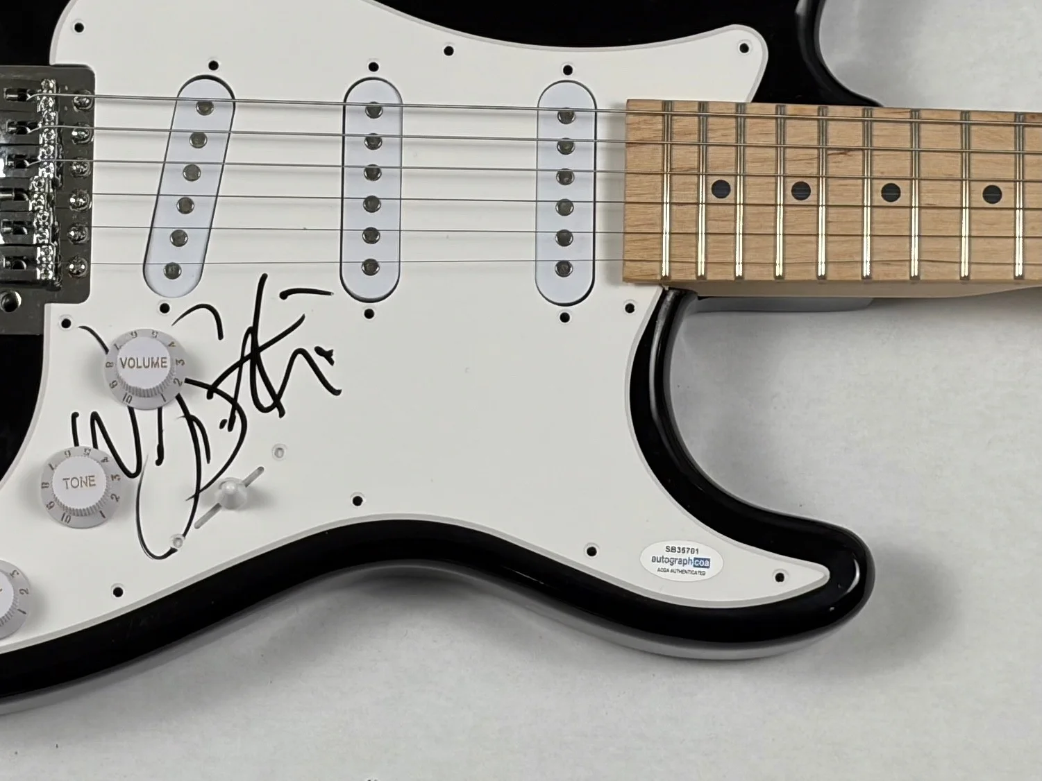 Wes Scantlin Puddle of Mudd Signed Autograph Electric Guitar Band Singer ACOA, изображение 4