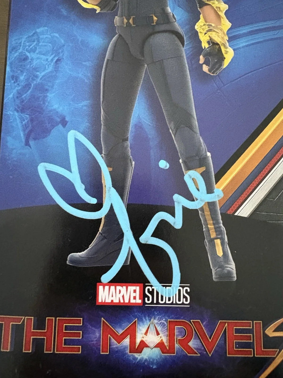 Brie Larson Signed Captain Marvel Action Figure w/ COA, image 2