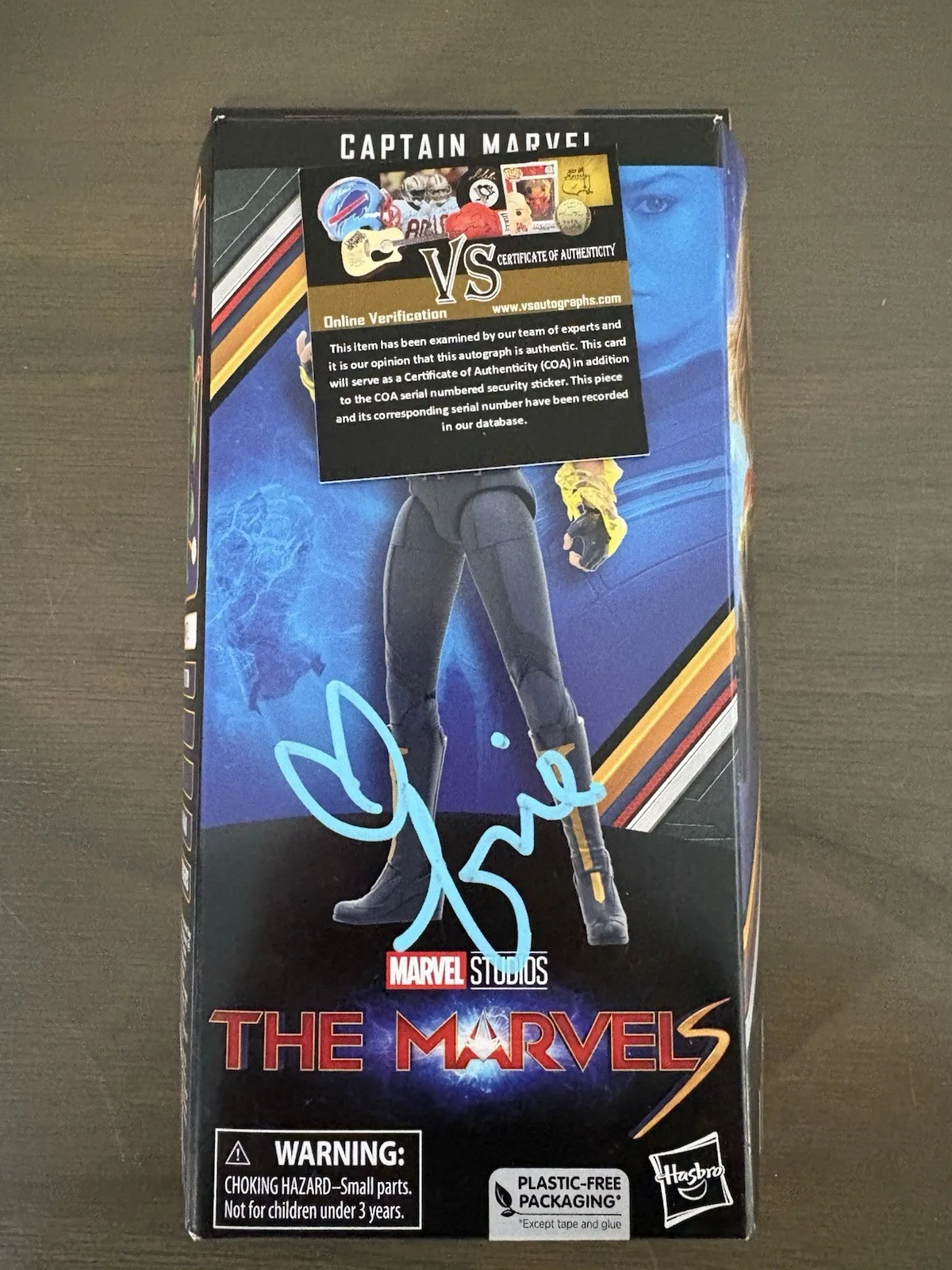 Brie Larson Signed Captain Marvel Action Figure w/ COA, image 5