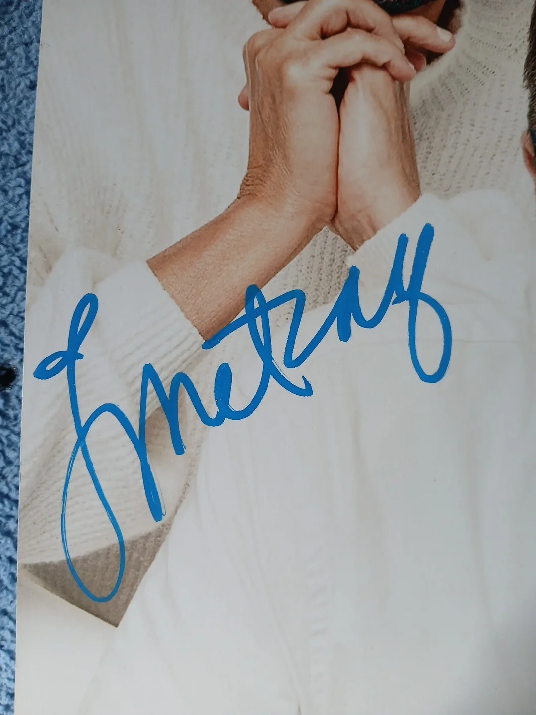 laurie metcalf — LAURIE METCALF Hand Signed THE CONNERS 11X17 Photo 📸, image 3