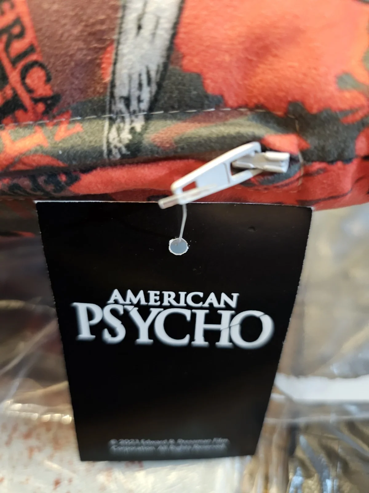 American Psycho Cult Movie Bundle – Pillow & 2× Glass Chopping Boards Official, изображение 3