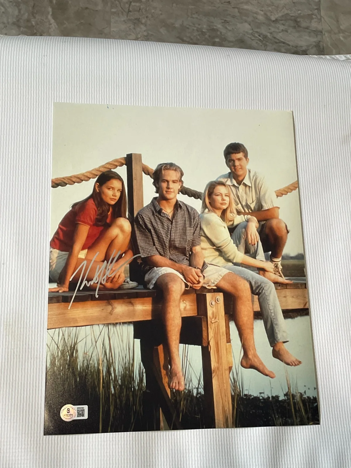 Katie Holmes — Katie Holmes Signed Autographed 11x14 Dawsons Creek Photo Beckett