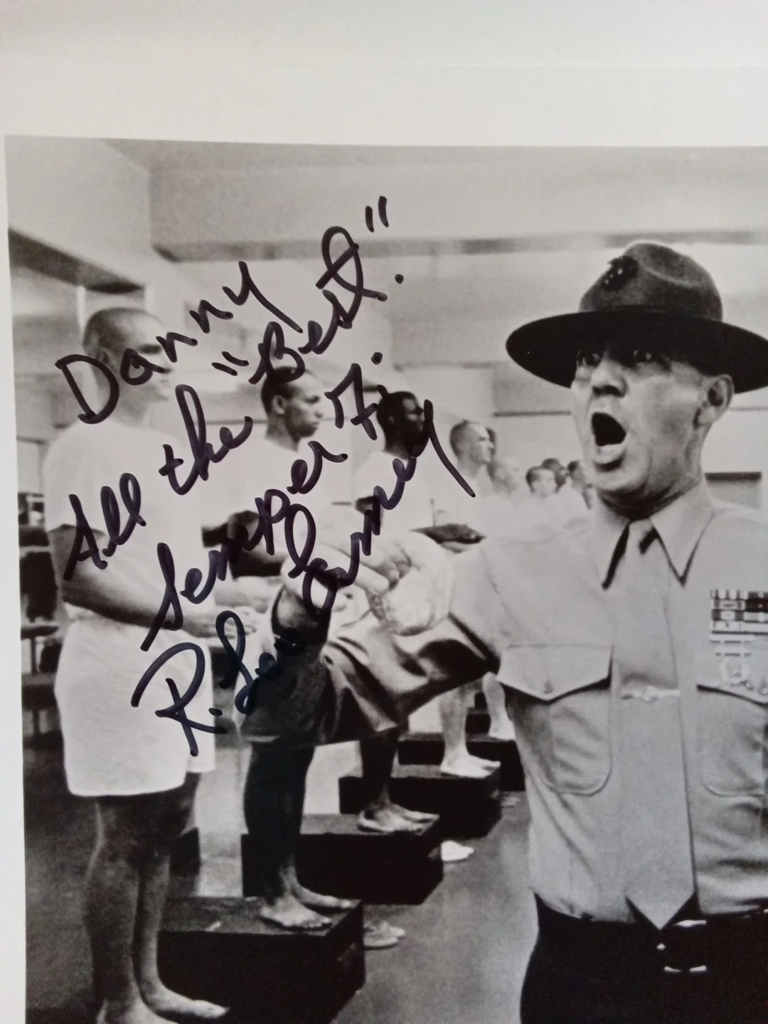 R. Lee Ermery — R. Lee Ermey Signed Inscribed 8x10 B&W Photo JSA, изображение 3