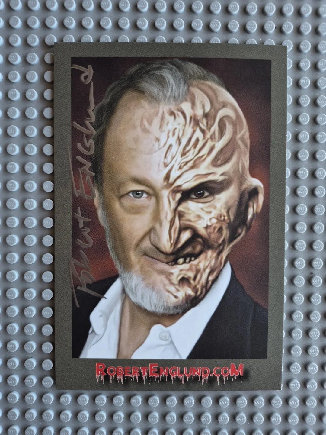 Robert Englund — Robert Englund "Freddy Krueger" Signed Autographed 4.0 x 6.0 Photo card, image 2