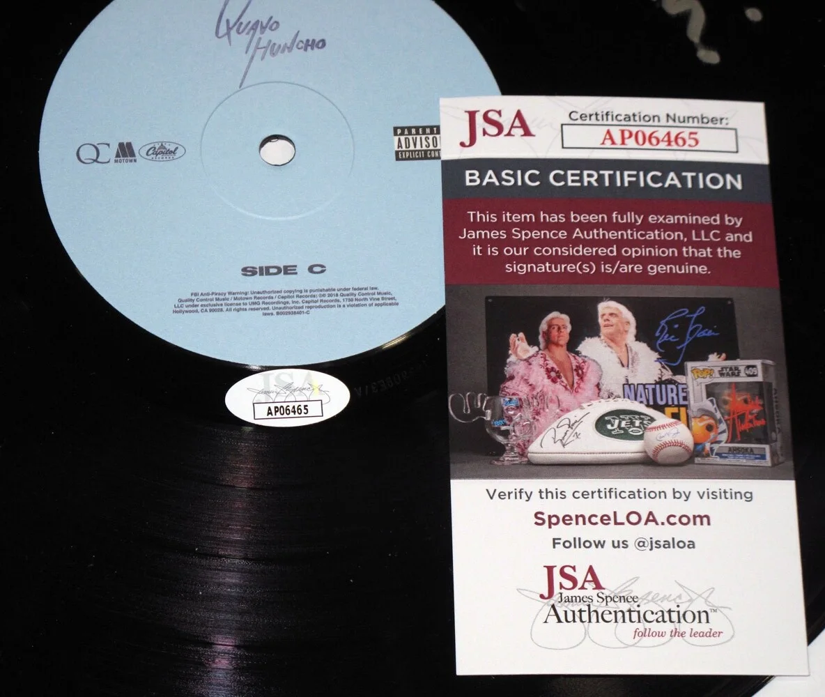 Quavo - Migos — Migos QUAVO signed "QUAVO HUNCHO" Vinyl Record PROOF 1 Year Anni Inscription JSA, изображение 3