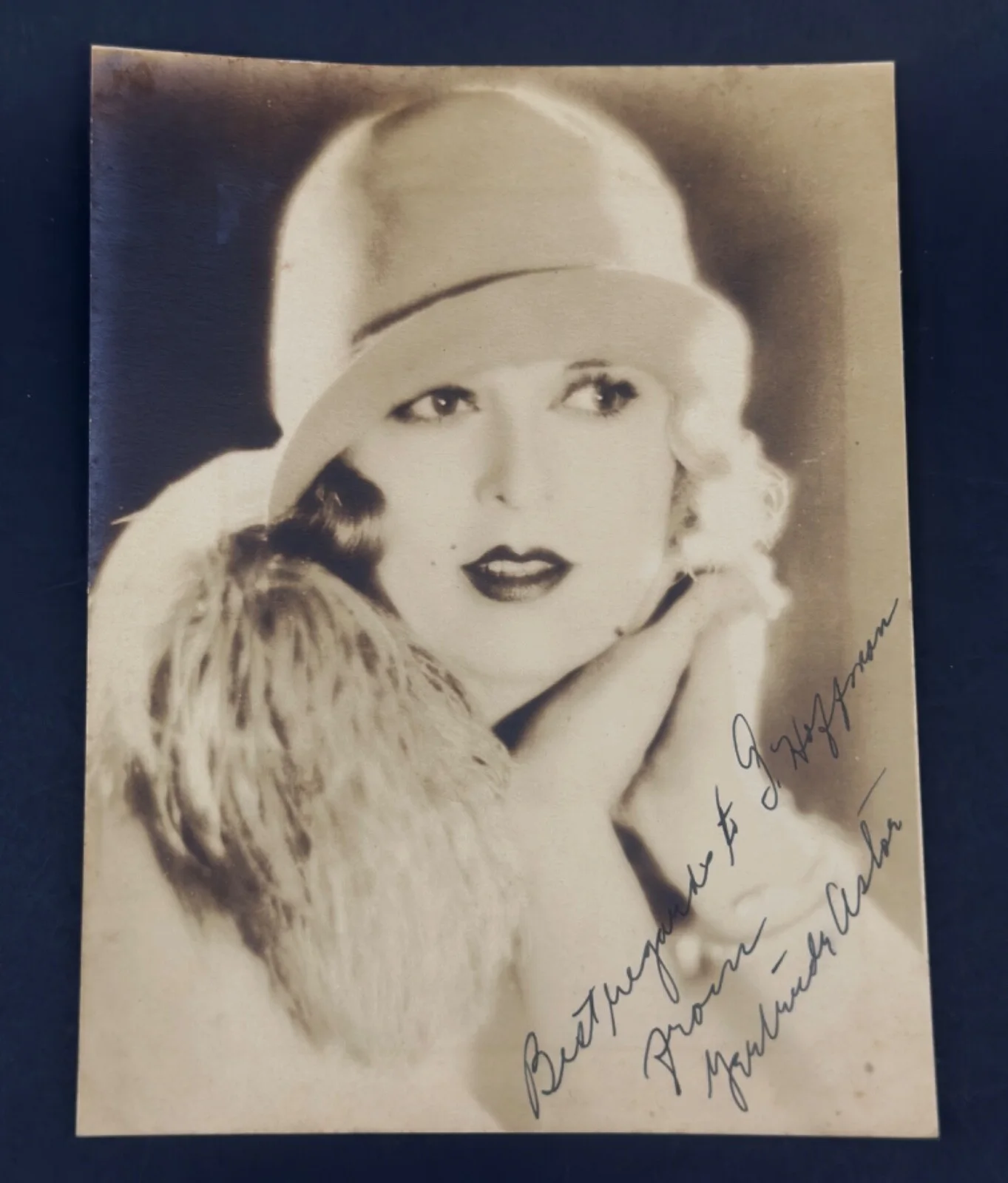Silent Film Star Gertrude Astor, Hand Autographed Black & White Photo, изображение 2