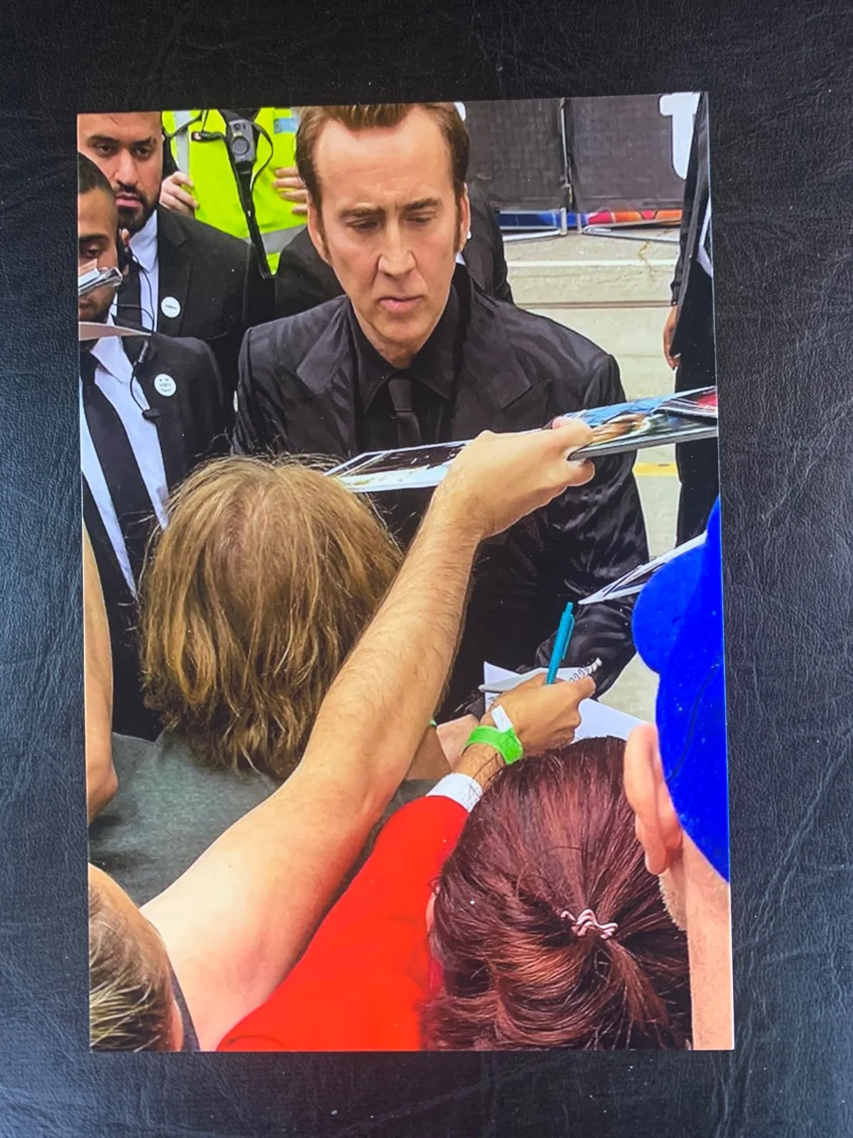 Nicholas Cage — Nicholas Cage 'Big Daddy' Autographed 8"x10" Kick Ass movie photo - COA, изображение 4