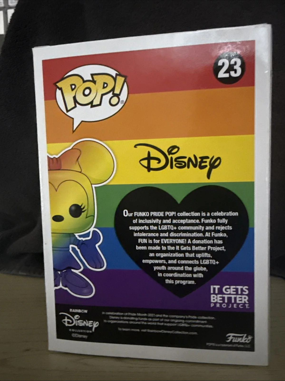 Kaitlyn Robrock — Disney Kaitlyn Robrock Voice Of Minnie Mouse signed Funko Pop LGBTQ support, изображение 3
