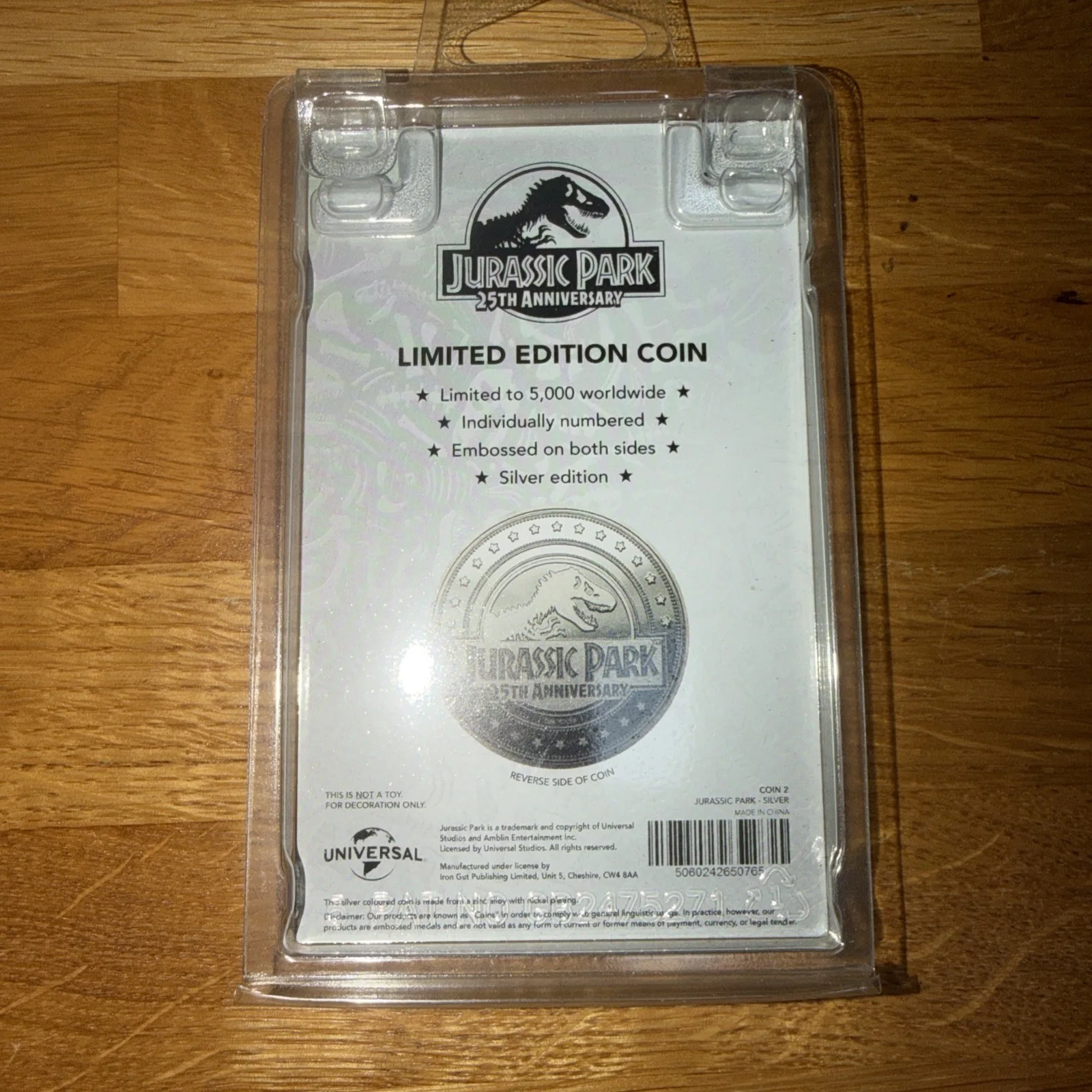 jurassic park limited Edition coin., image 2