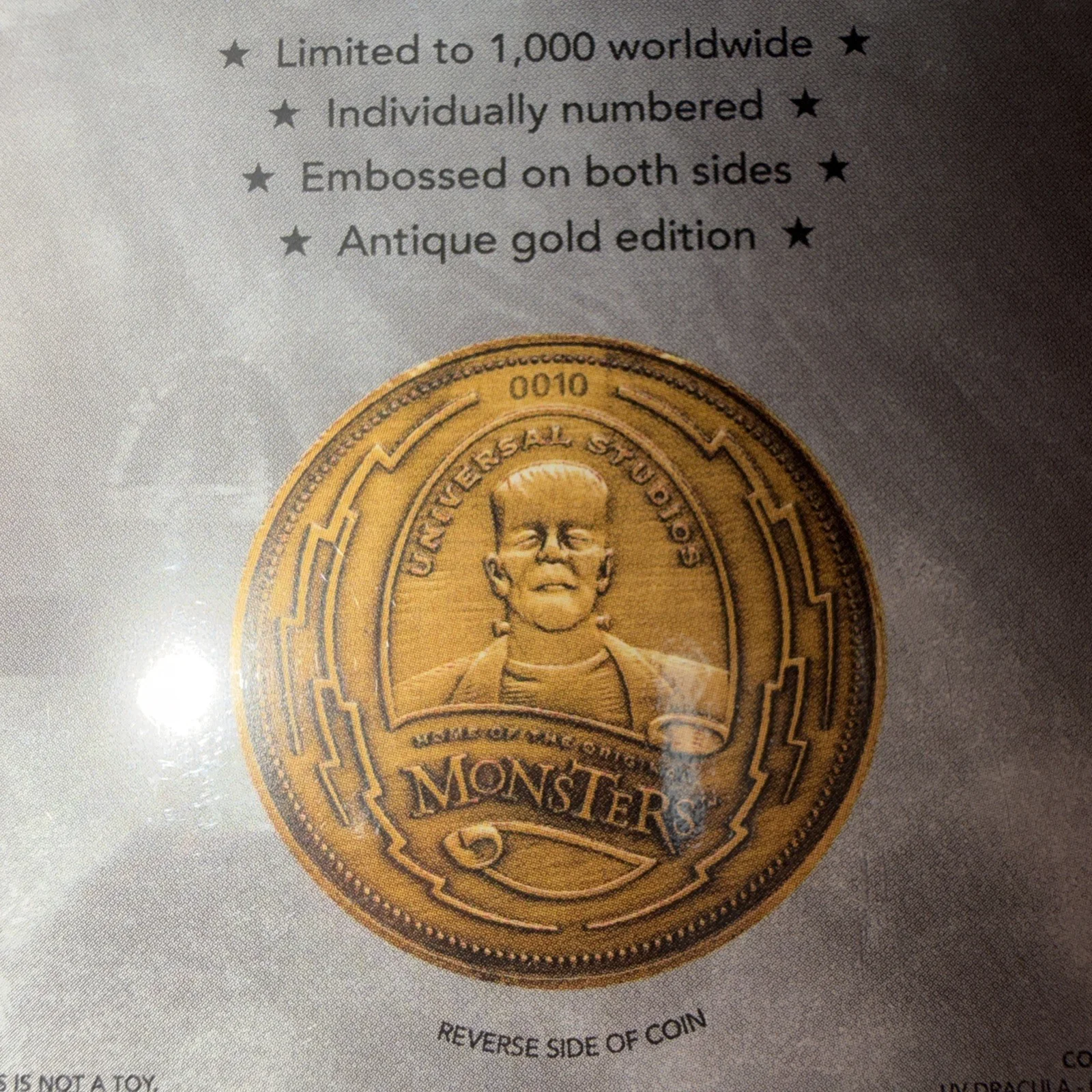 Dracula / Monsters Limited Edition Antique good Coin 2018 ZBox Loot Exclusive, image 3