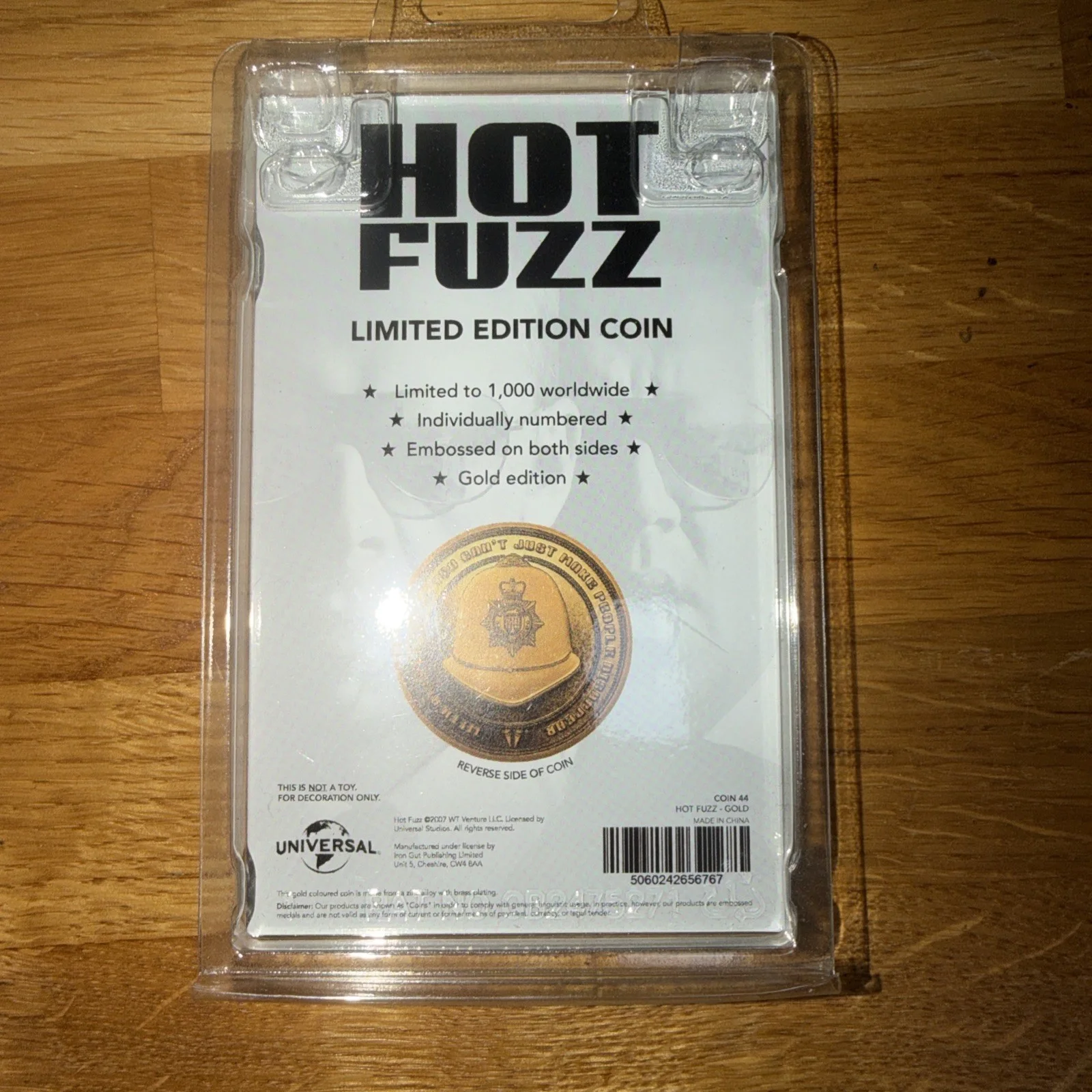 Hot Fuzz Limited Edition Embossed Gold Coin (1000) Memorabilia Unused, image 2