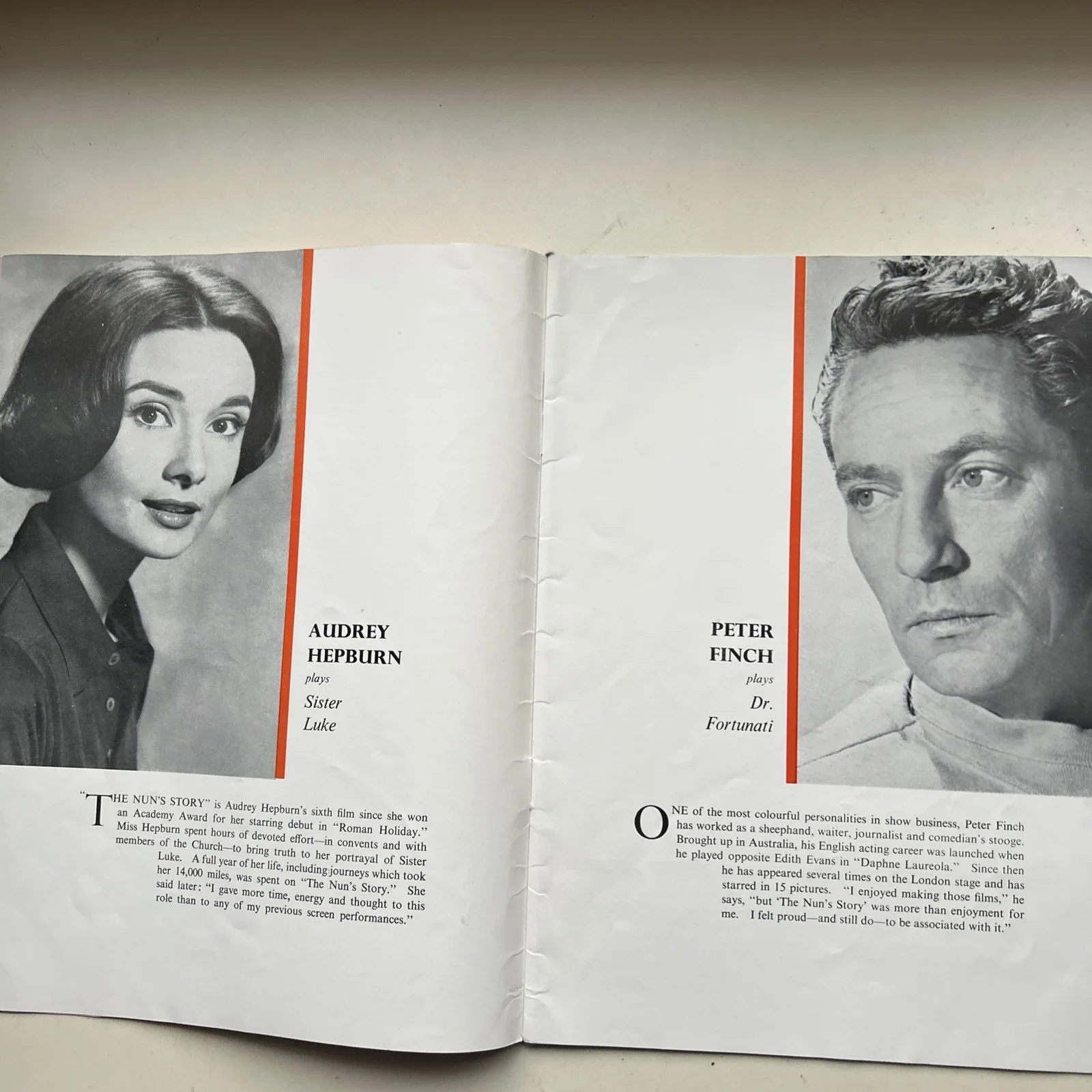 The Nun's Story Souvenir Programme 1959 Film Press Release Audrey Hepburn, изображение 3