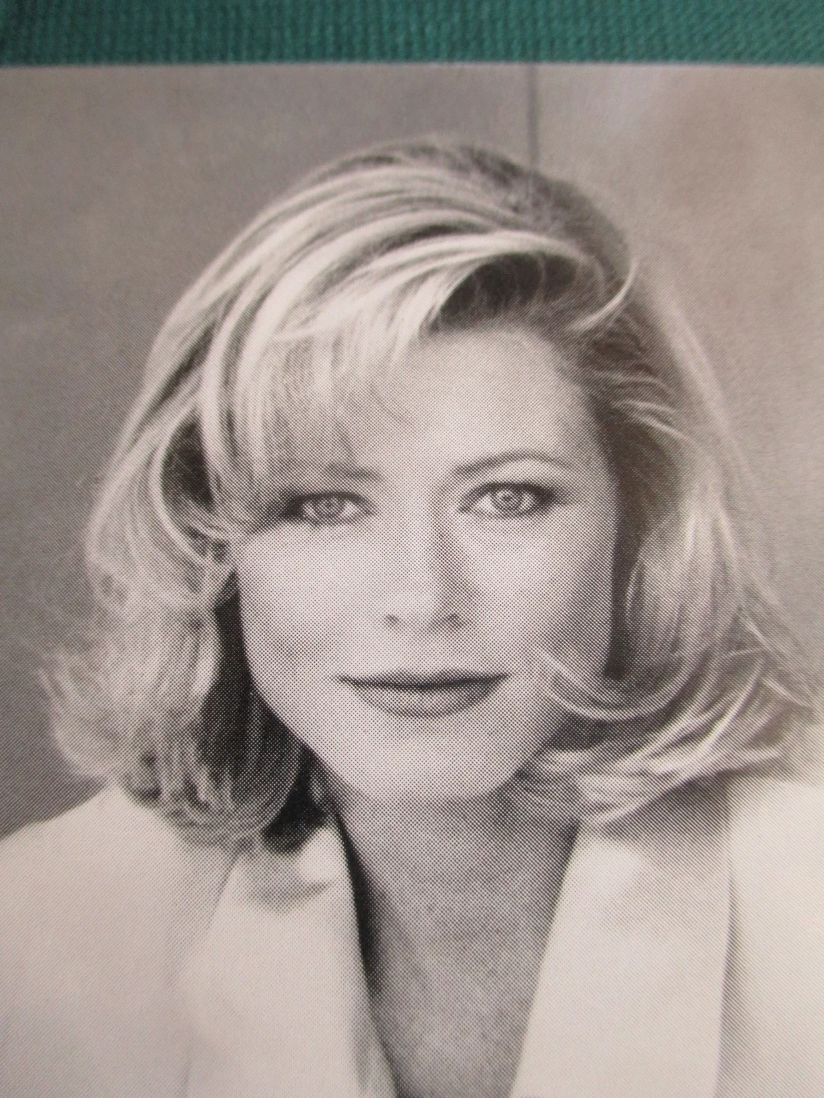Sheree J. Wilson — Sheree J. Wilson Walker, Texas Ranger Authentic Signed 5 x 7 FAN Photo, изображение 2