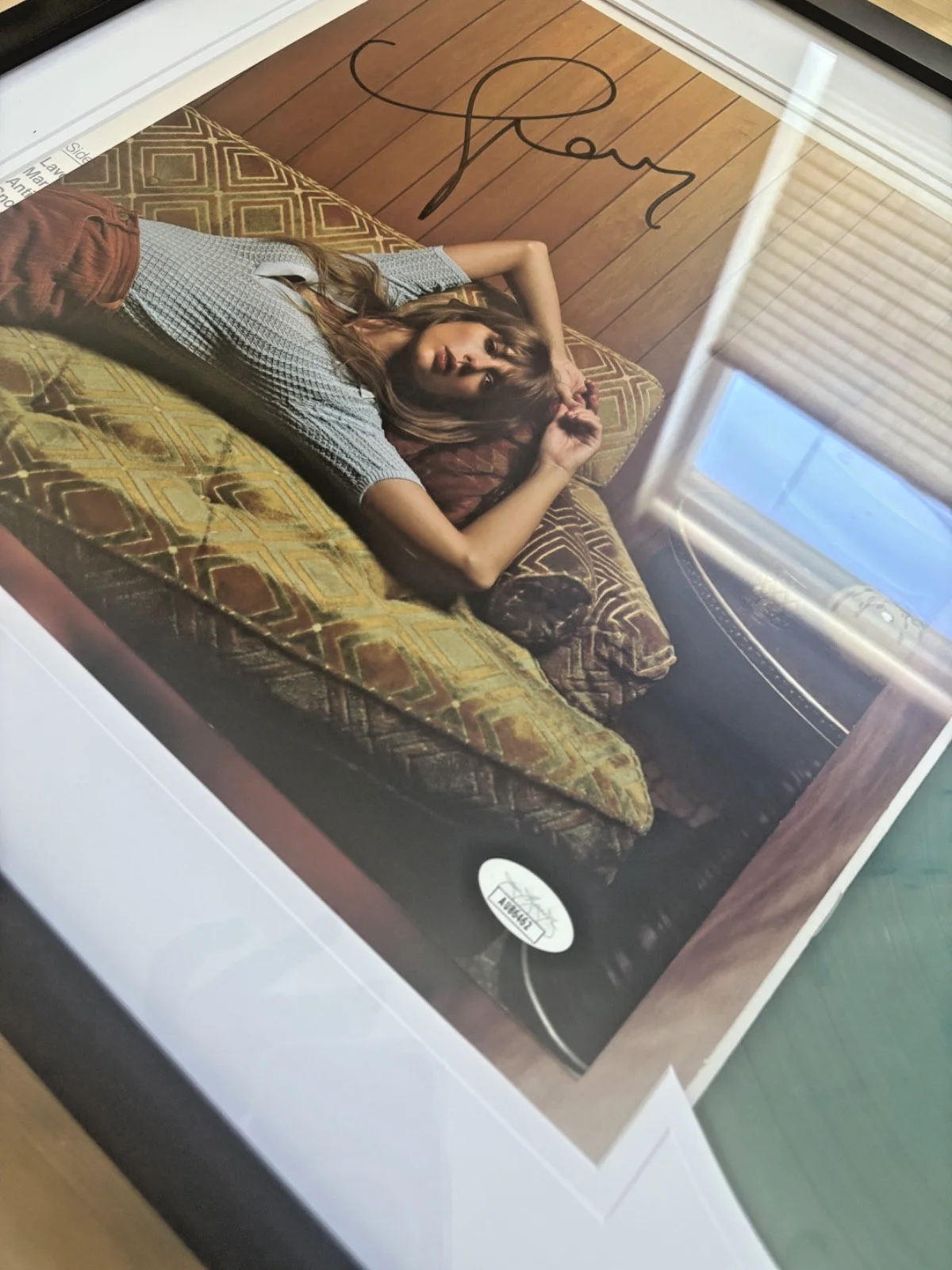 Taylor Swift Signed Custom Framed "Midnights" Vinyl Album Cover Display (JSA), изображение 3