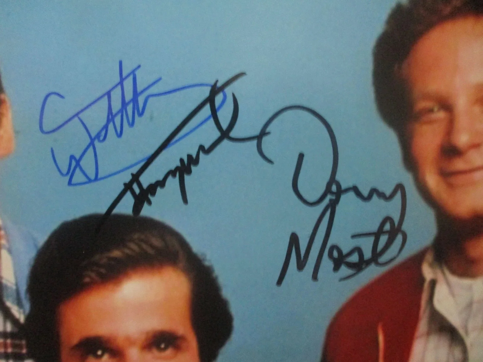 HENRY WINKLER/ANSONWILLIAMS/DONNY MOST — HAPPY DAYS SIGNED/AUTOGRAPHED 8X10 PHOTO HENRY WINKLER (FONZIE) + 2---JSA CERT, изображение 3