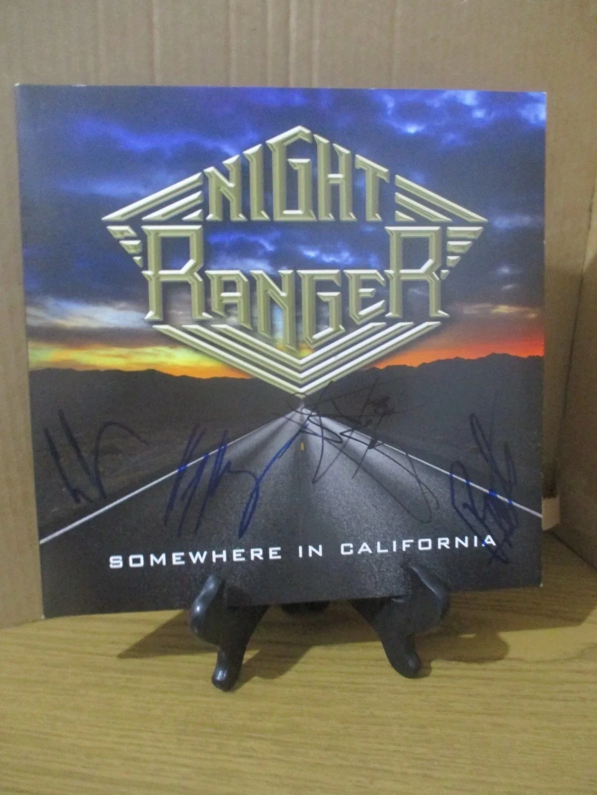 NIGHT RANGER AUTHENTIC AUTOGRAPHED/SIGNED BLUE VINYL RECORD JACK BLADES + 3, image 2