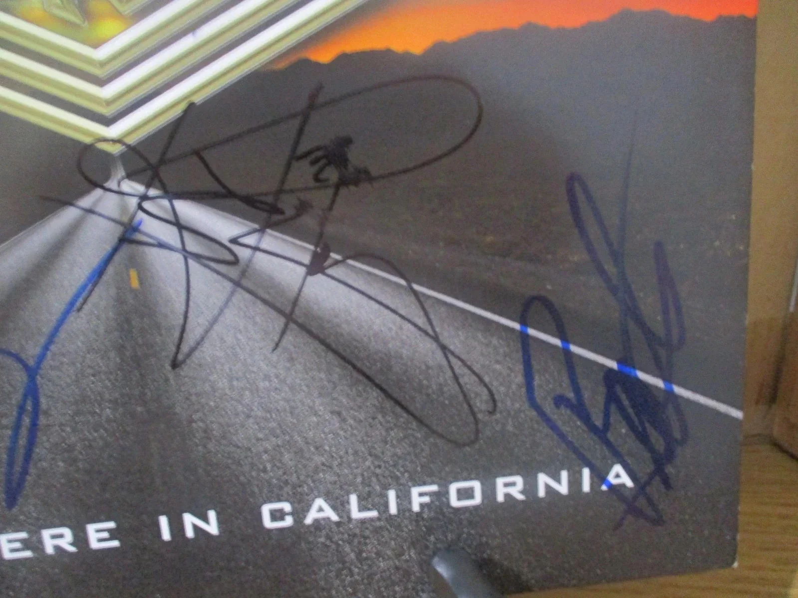 NIGHT RANGER AUTHENTIC AUTOGRAPHED/SIGNED BLUE VINYL RECORD JACK BLADES + 3, image 5