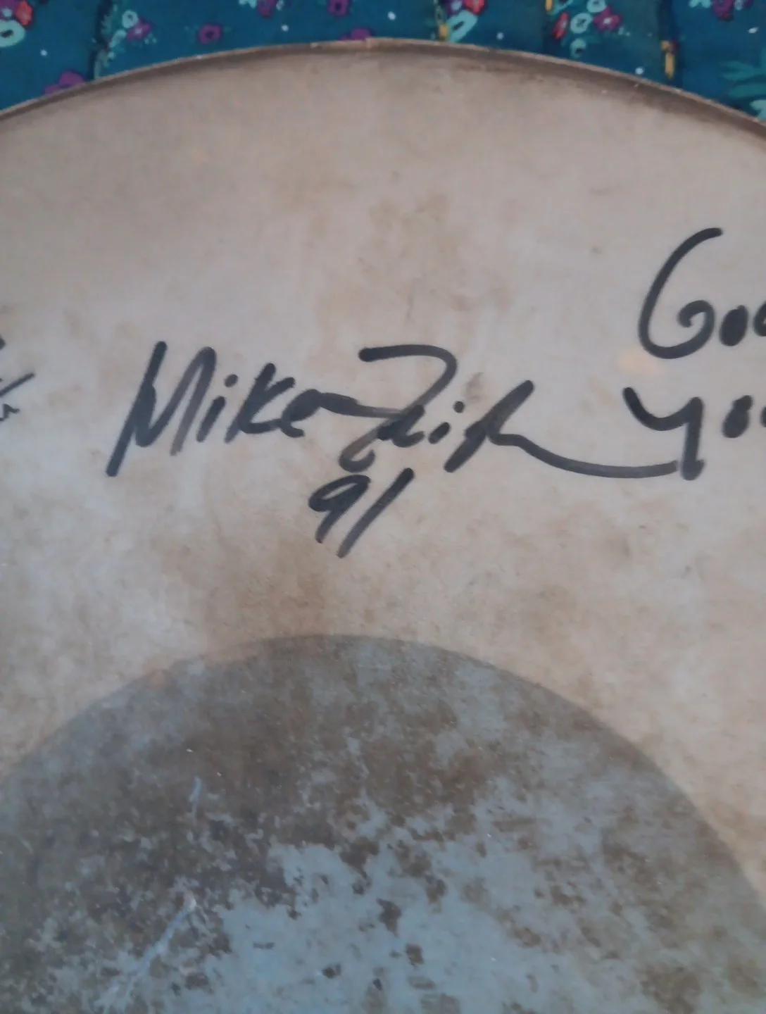 Vintage Whitecross Christian Metal Band Autographed Drumhead All 4 Members, изображение 4