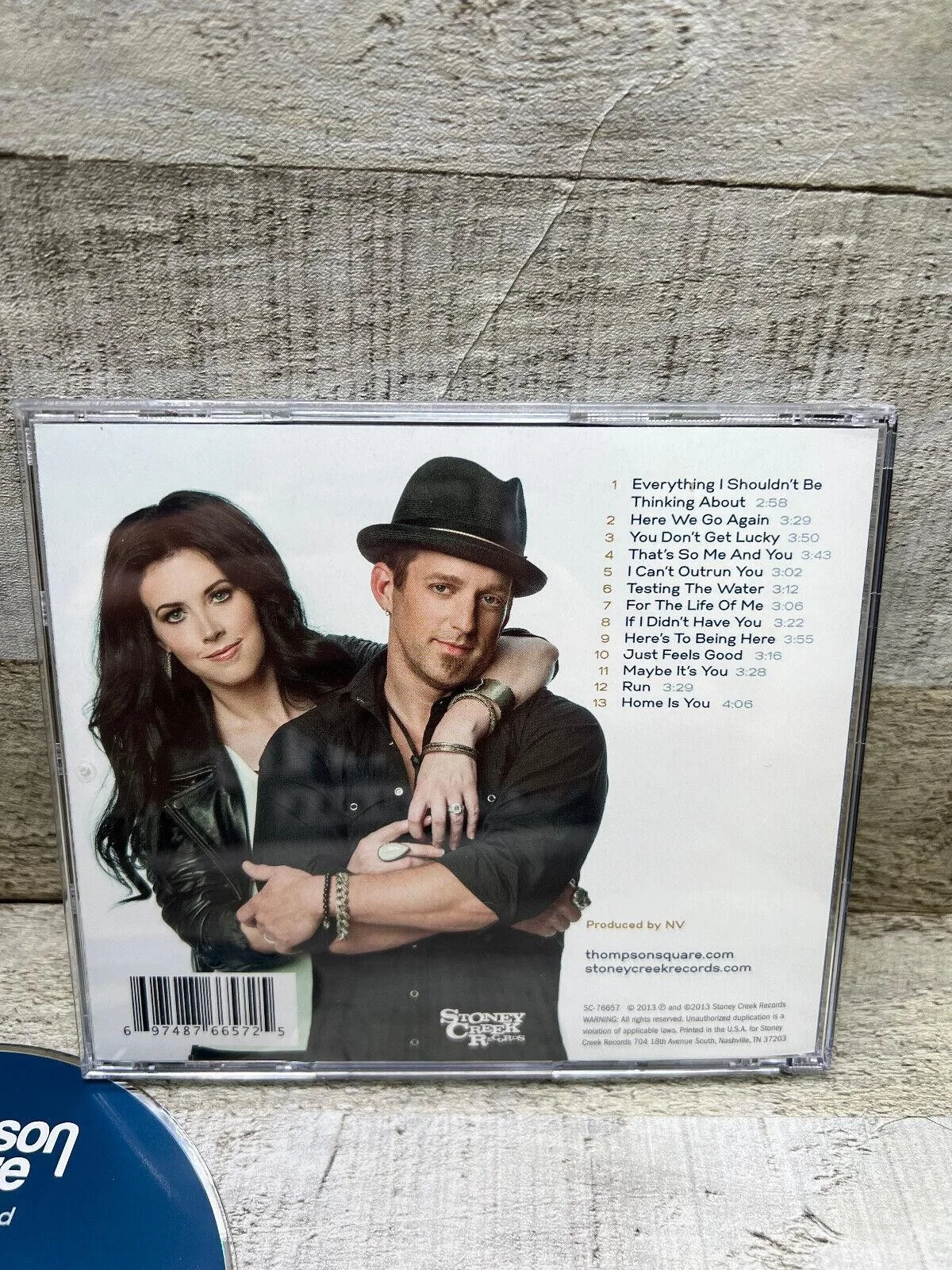 THOMPSON SQUARE SIGNED CD ALBUM AUTOGRAPH COUNTRY MUSIC JUST FEELS GOOD, image 4