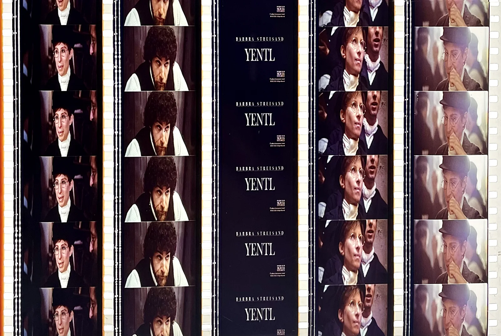 Barbara Streisand in Yentl (1983) Very Rare Unmounted 35mm Film Cell Strips, изображение 3