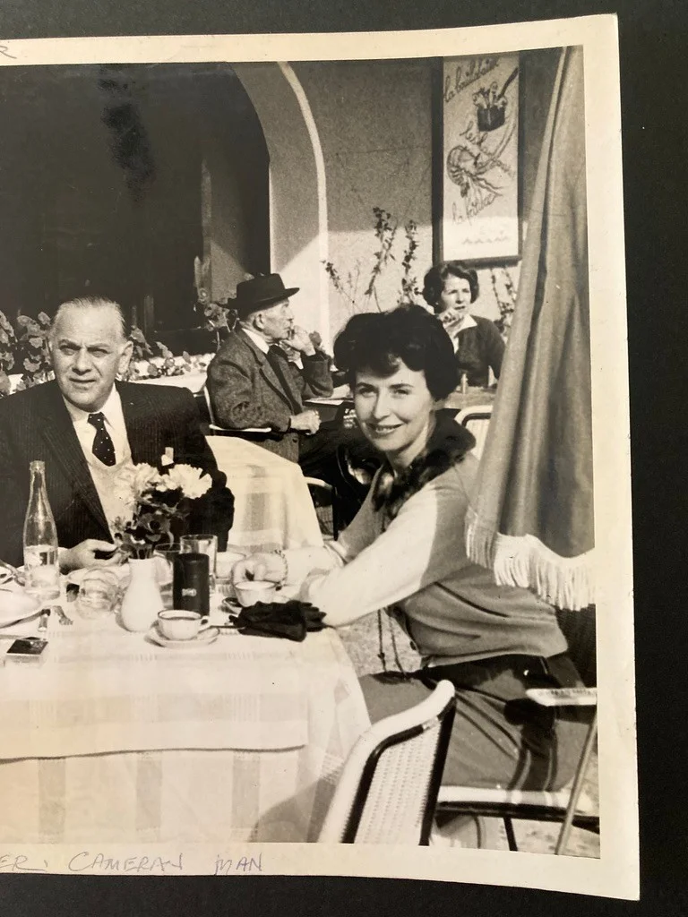 Vintage large film photo behind scenes lunch Wendy Toye producer director, изображение 4