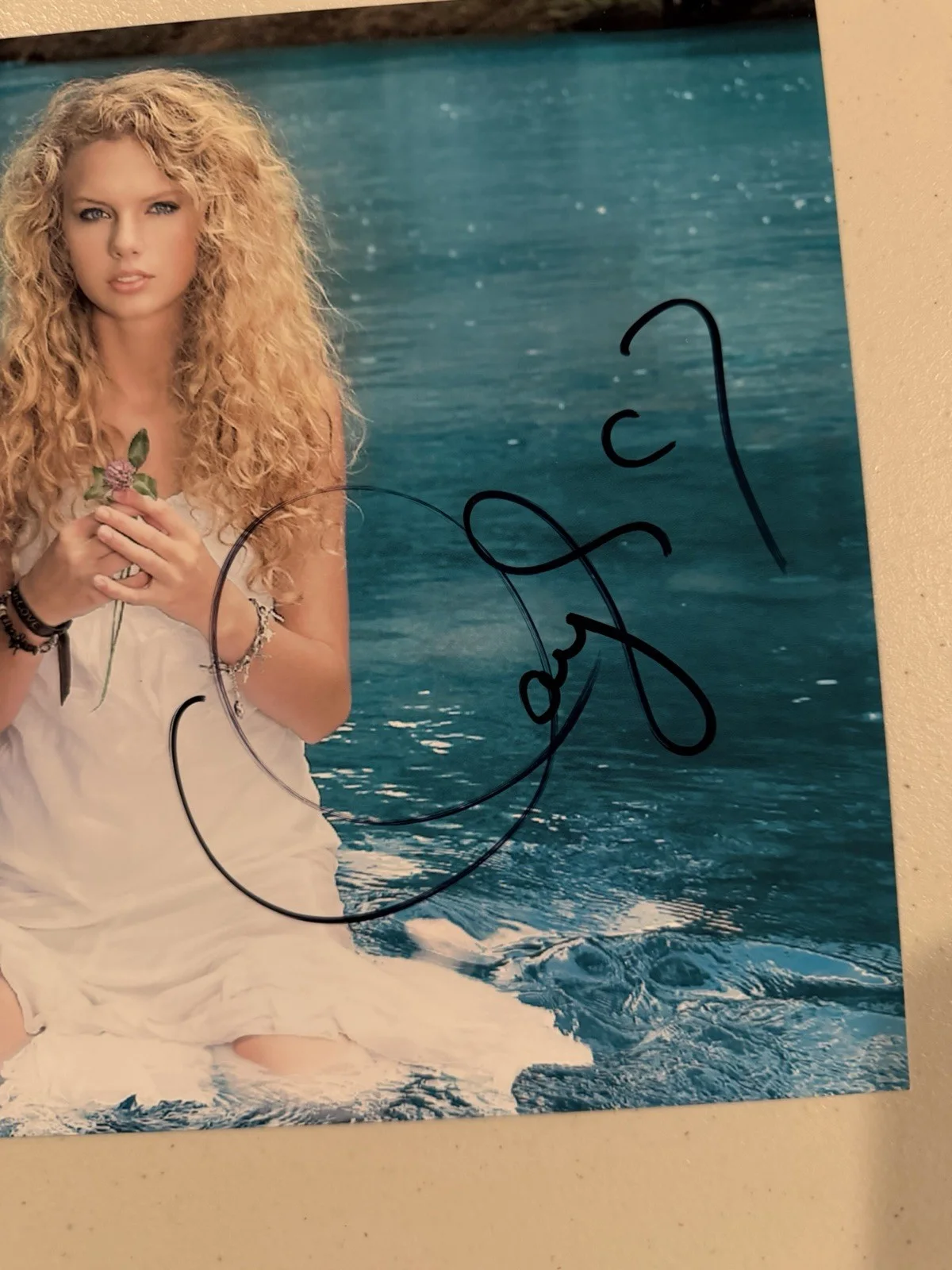 taylor swift hand signed photo Debut Era ,Promo Fan Club , RARE 2007, изображение 2