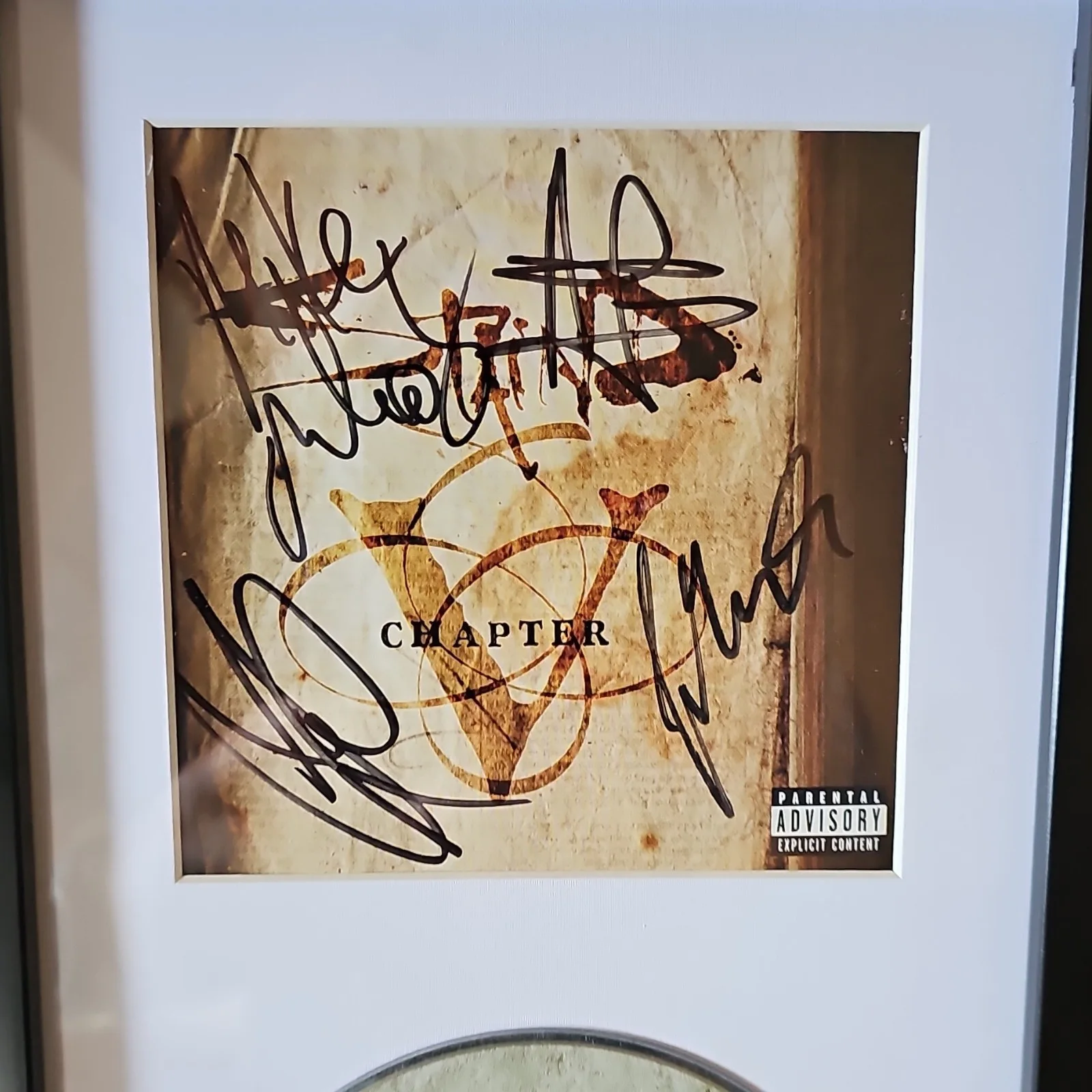 Staind Chapter V CD & Signed Booklet Framed Framed Aaron Lewis, image 2