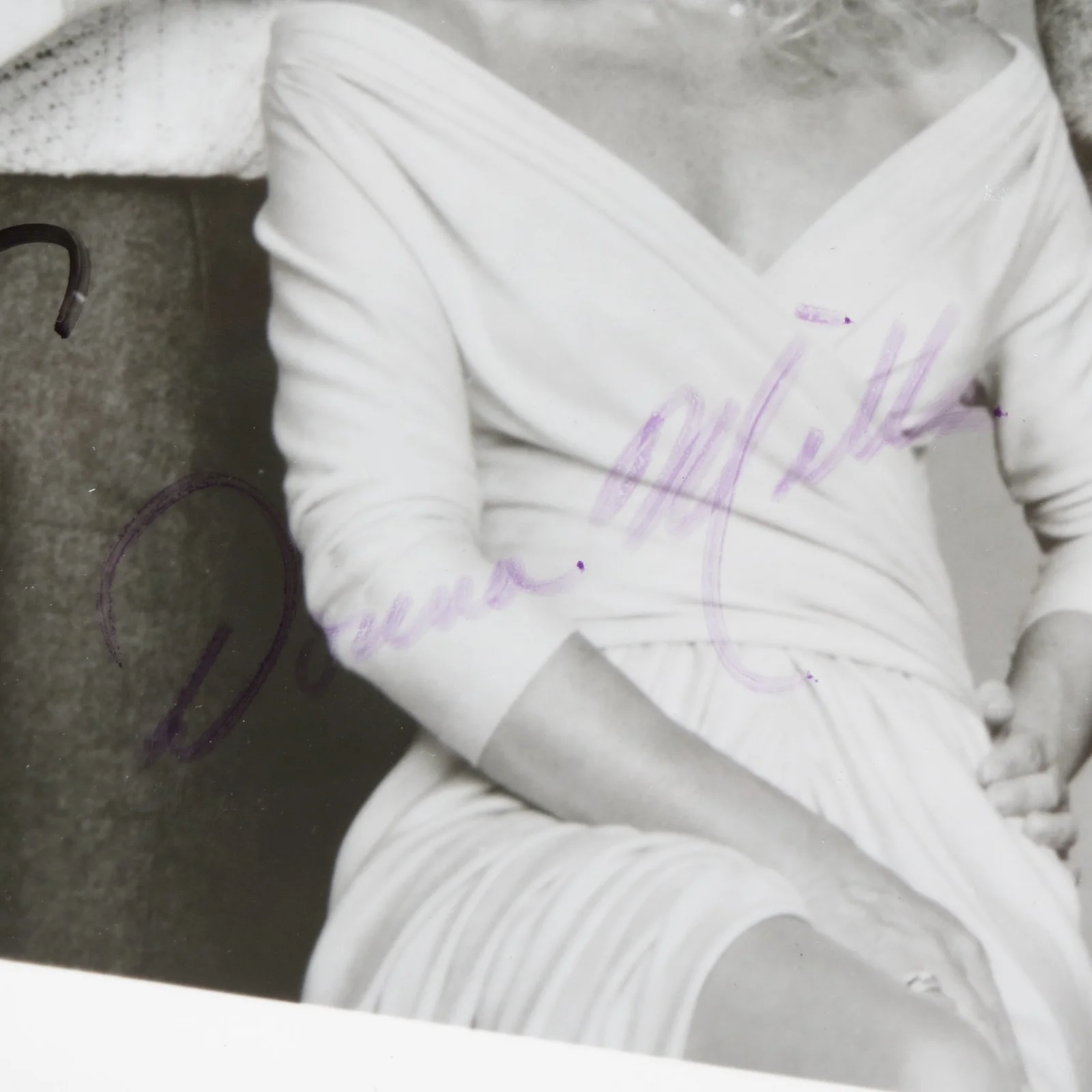 Joan Van Ark, Michele Lee, Donna Mills, Ted Shackleford — Knots Landing CBS Television Series Vintage Cast Signed 8 x 10 Photo w/ COA, изображение 4