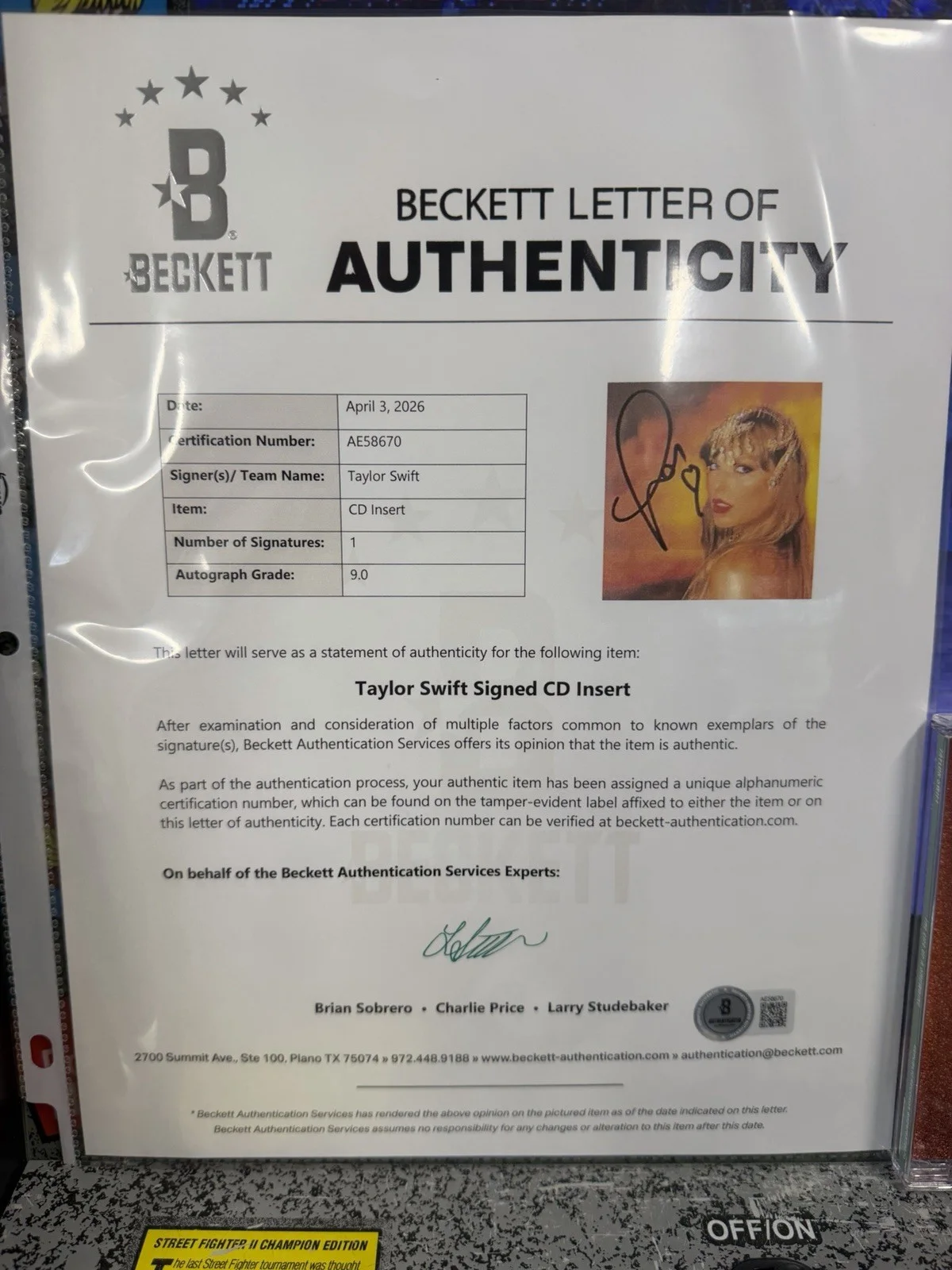 Taylor Swift Signed Autographed CD Insert "The Life of a Showgirl" Auto BAS 9, image 5