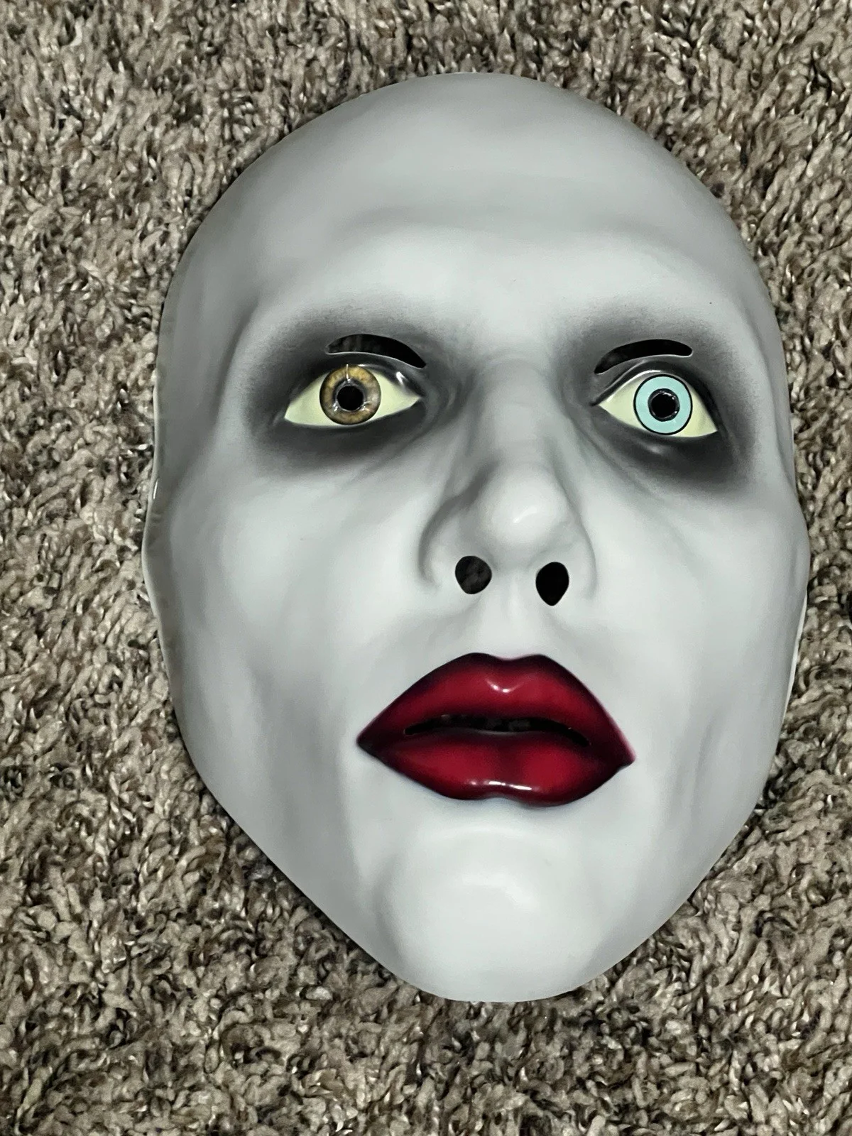 Marilyn Manson & Twiggy Hand Signed Autographed Limited Edition 3-Piece Mask, image 4