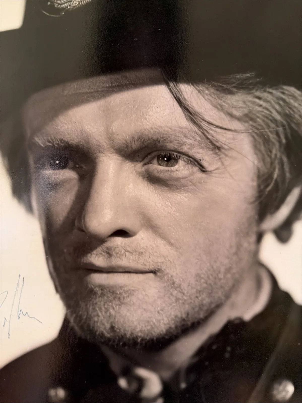 Van Helfin — Van Helfin Actor SIGNED Photo 1942 Tennessee Johnson Civil War COA PSA/DNA, image 2